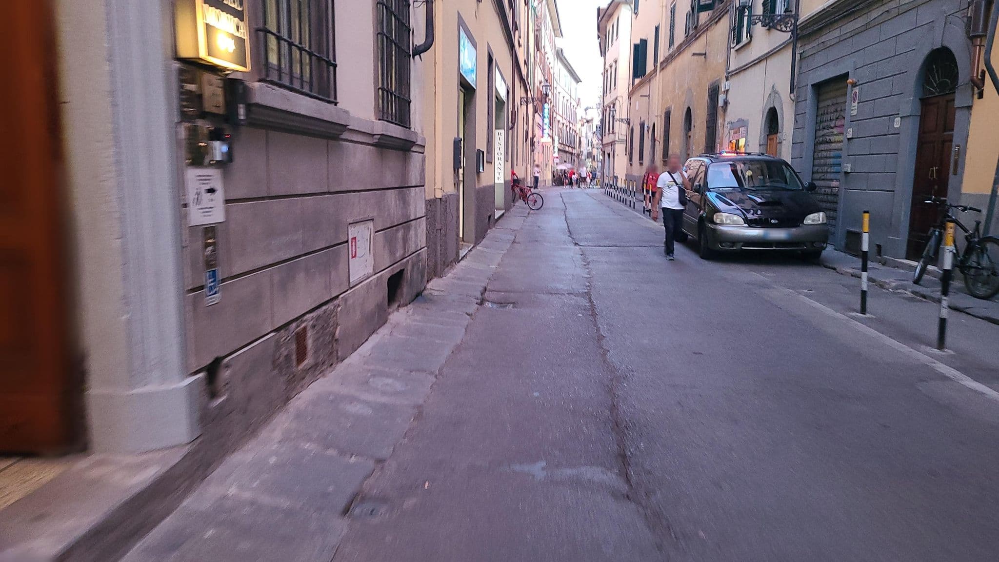 Street view near Hostel, Florence — © chrisbeddow (CC BY-SA · Mapillary)