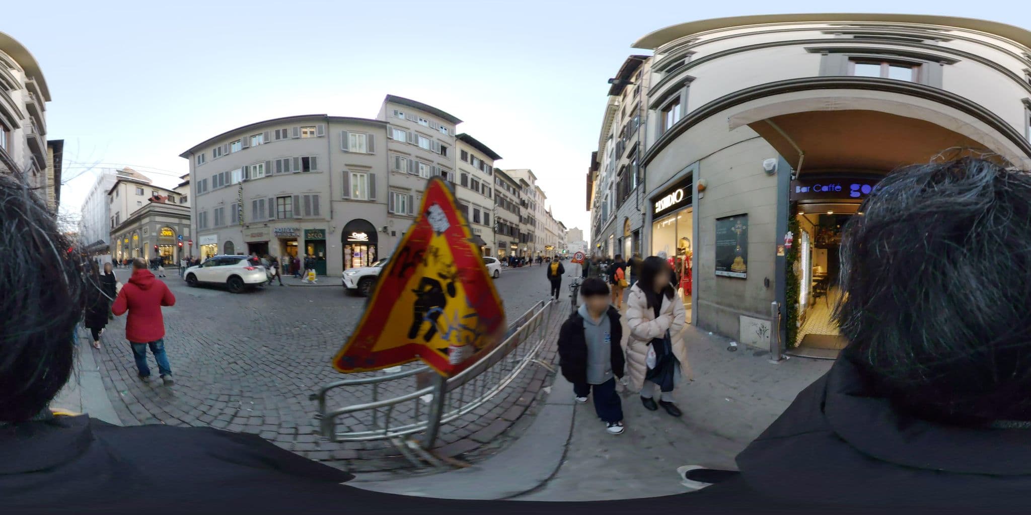 Street view near Hotel Rosso23, Florence — © akiyoshiii213 (CC BY-SA · Mapillary)