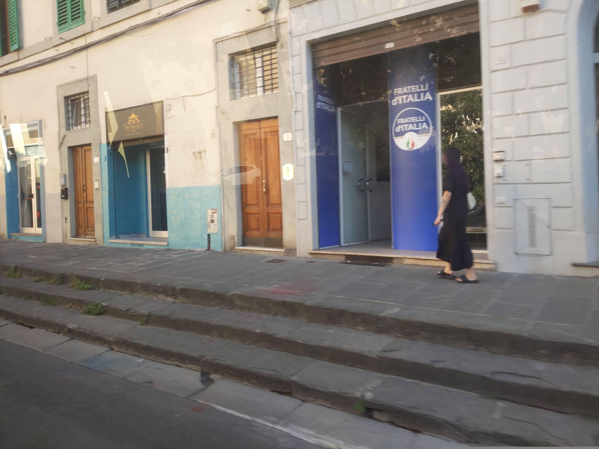 Street view near Guest House Lsv, Florence — © martinligabue (CC BY-SA · Mapillary)