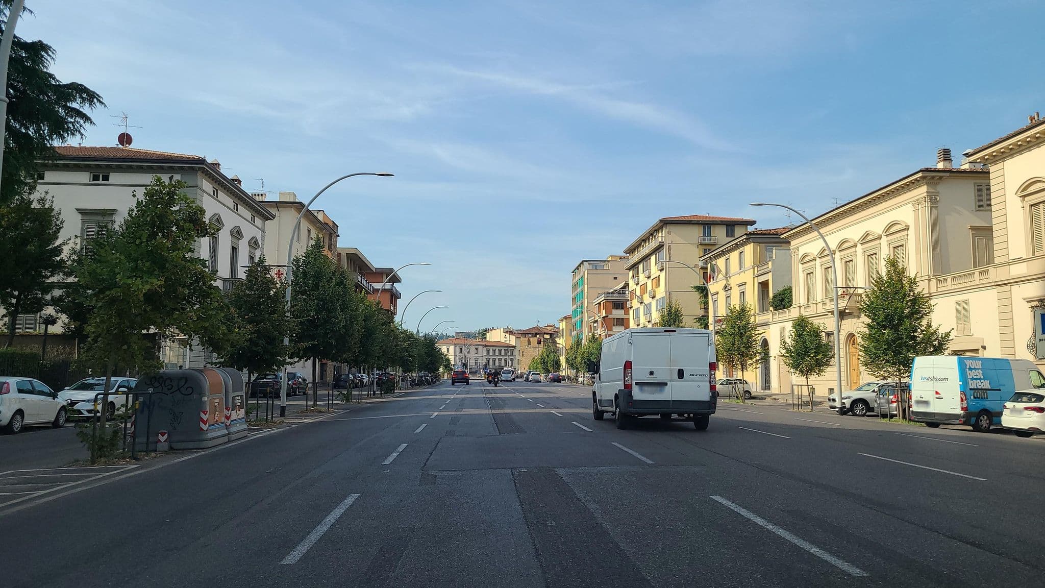 Street view near Trentatre, Florence — © chrisbeddow (CC BY-SA · Mapillary)