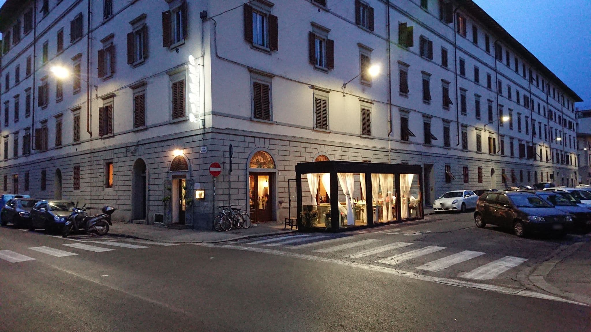 Street view near La Maison de Fuecopared, Campo di Marte — © chrimb (CC BY-SA · Mapillary)