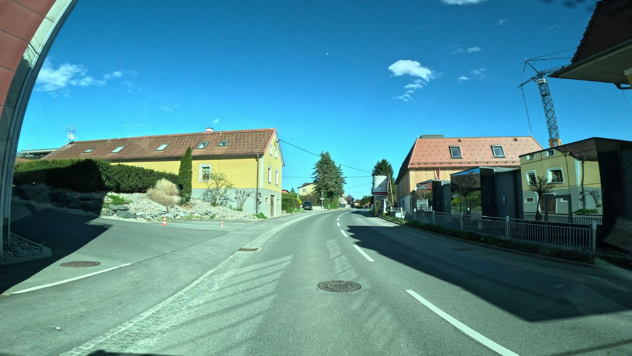 Street view near Hotel Weinlandhof, Gamlitz — © djpixel (CC BY-SA · Mapillary)