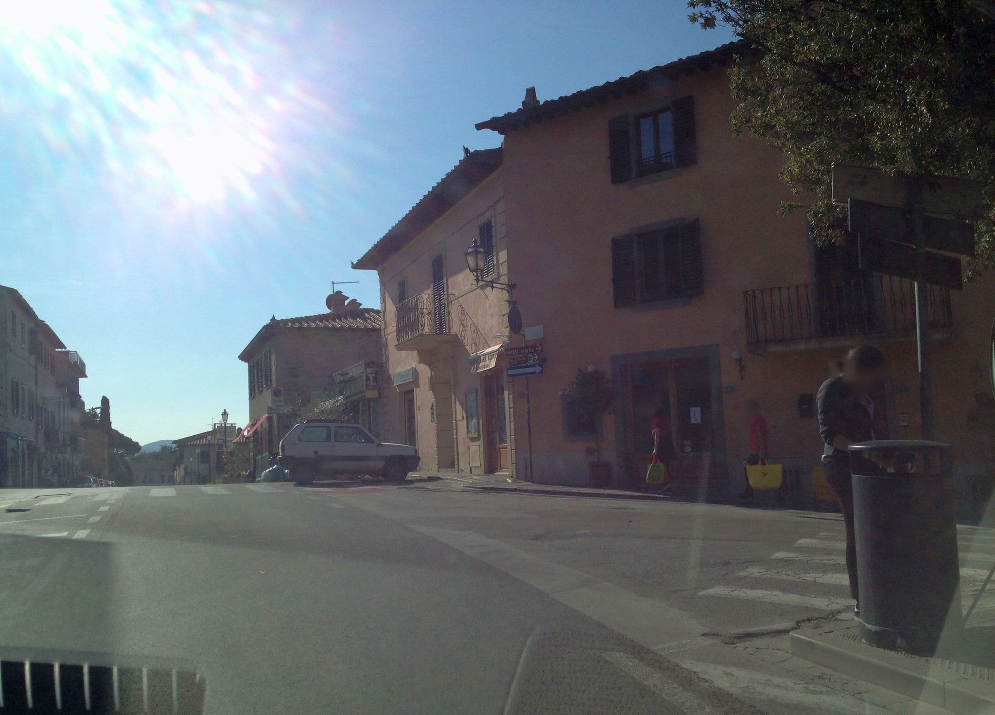 Street view near Casa Volpini, Panzano in Chianti — © istefanos (CC BY-SA · Mapillary)