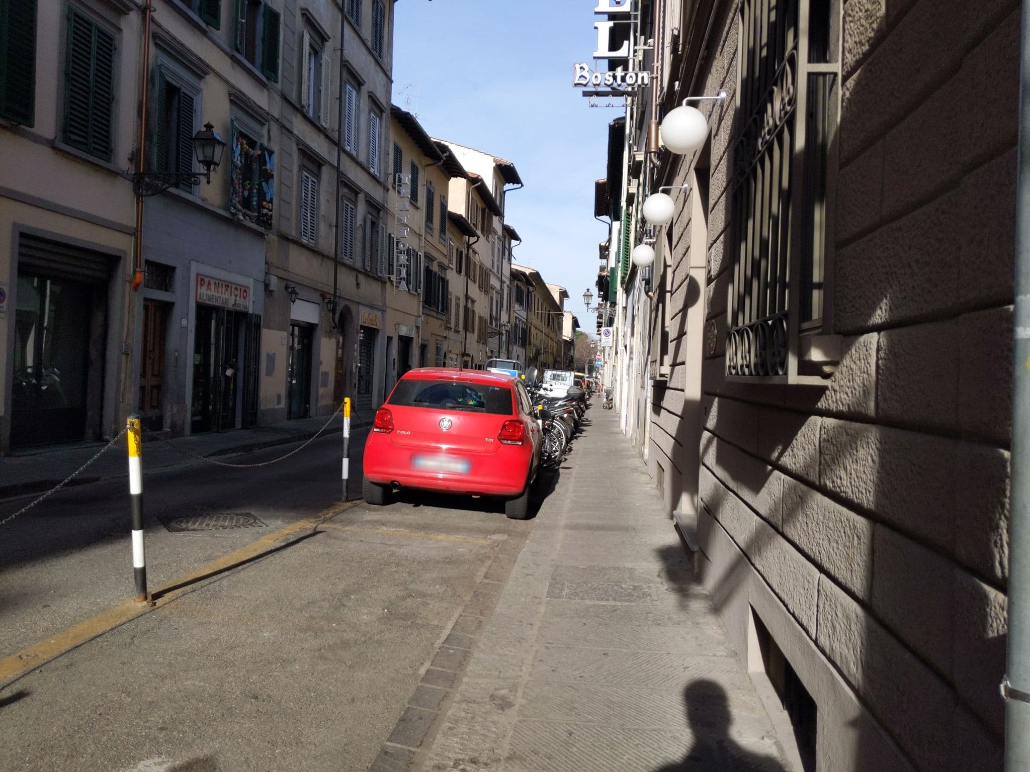 Street view near Locanda Dei Poeti, Florence — © addismap_alex (CC BY-SA · Mapillary)
