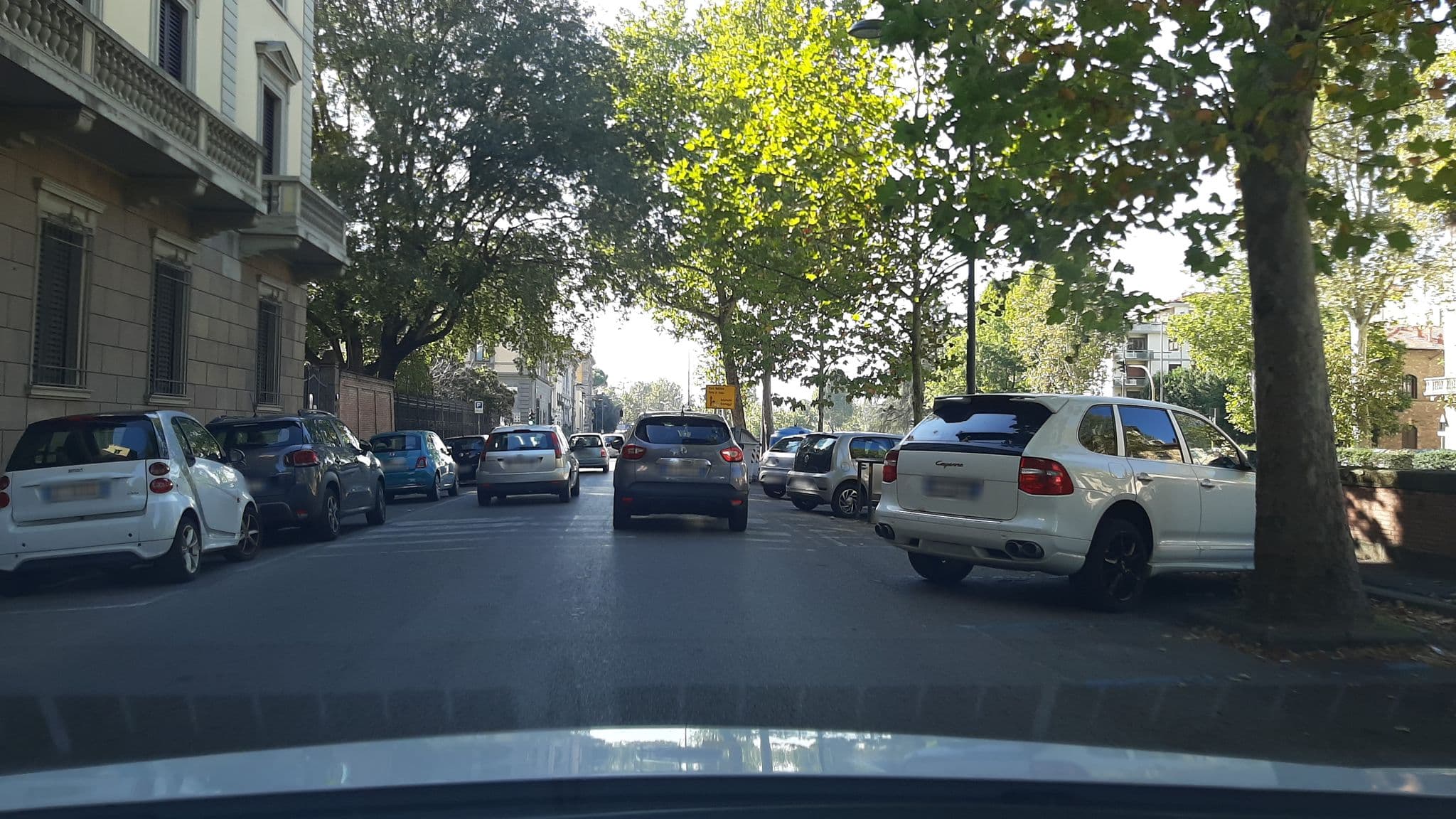 Street view near florentini roof garden b&b, Florence — © vianney182 (CC BY-SA · Mapillary)