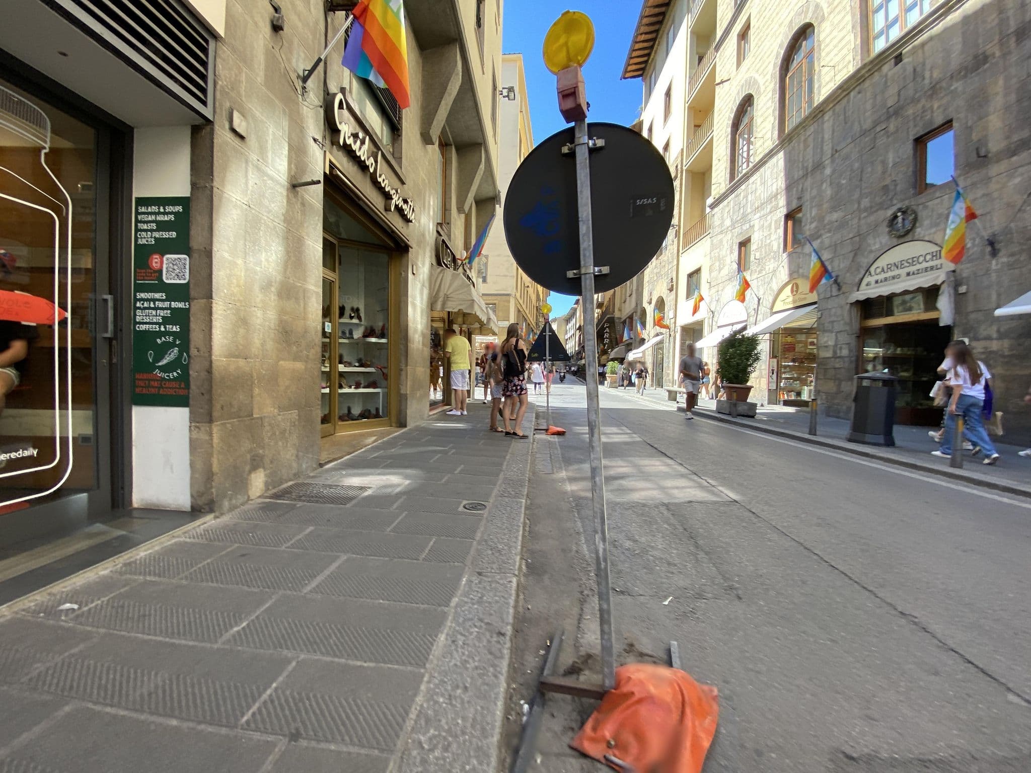 Street view near Appartamento Cellini, Florence — © asturksever (CC BY-SA · Mapillary)