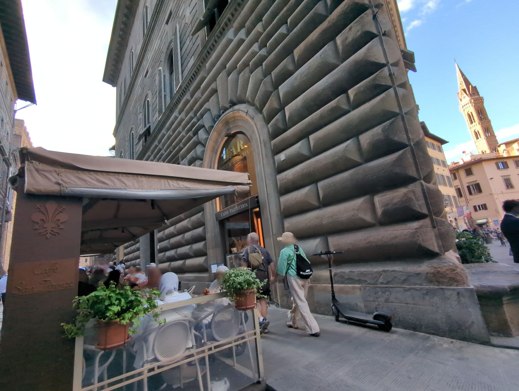 Street view near San Firenze Suites & Spa, Florence — © ente (CC BY-SA · Mapillary)