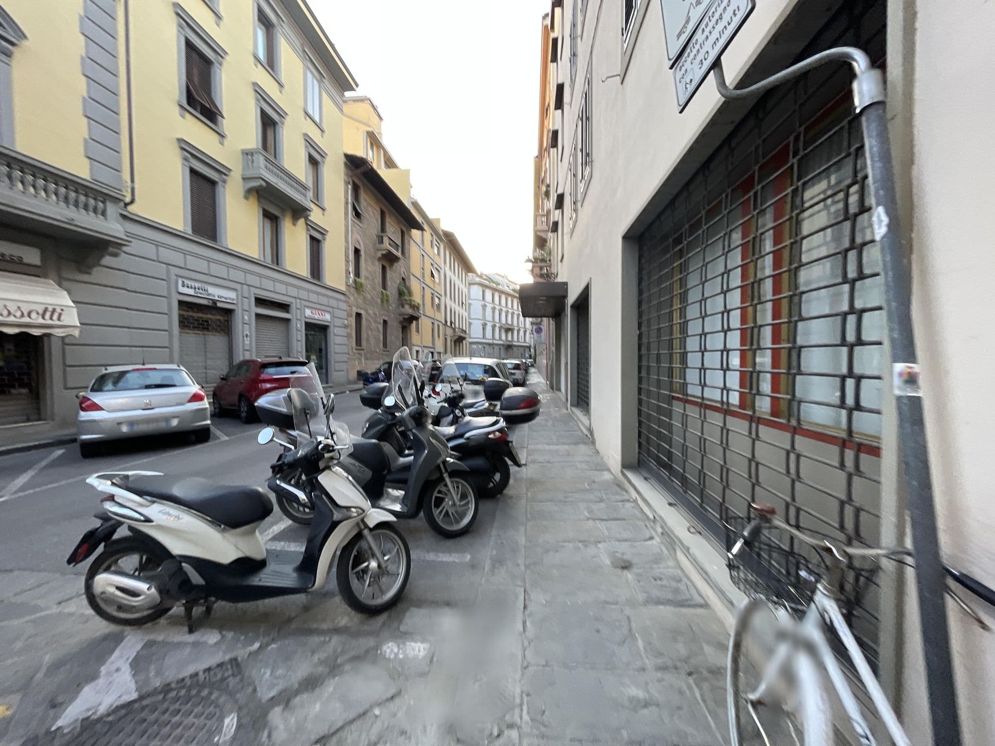 Street view near Società Cosimo Bartoli SAS, Florence — © filipb (CC BY-SA · Mapillary)