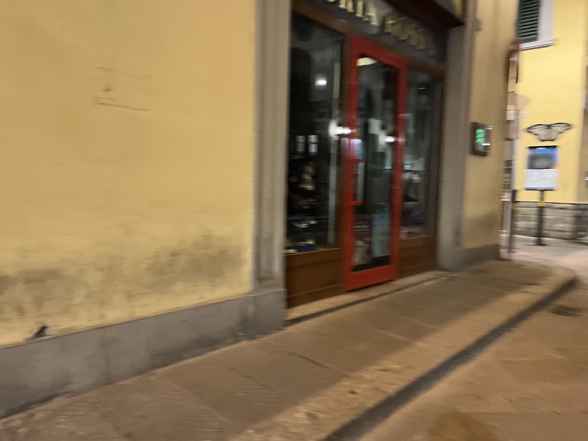 Street view near Porta Rosa Firenze, Florence — © shogohirasawa (CC BY-SA · Mapillary)
