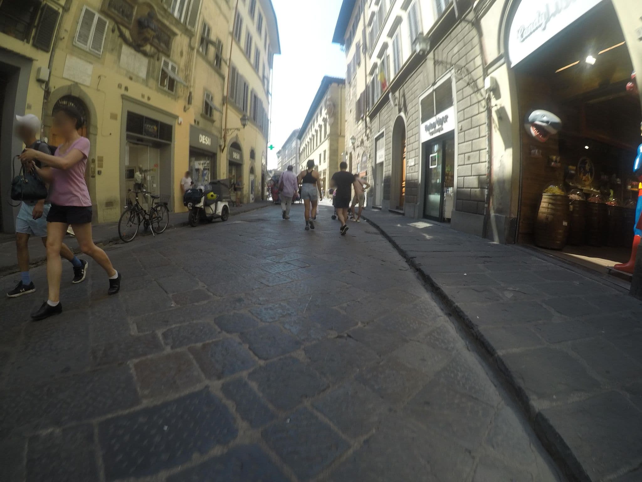 Street view near Cerretani Palace Luxury B&B, Florence — © chrisbeddow (CC BY-SA · Mapillary)