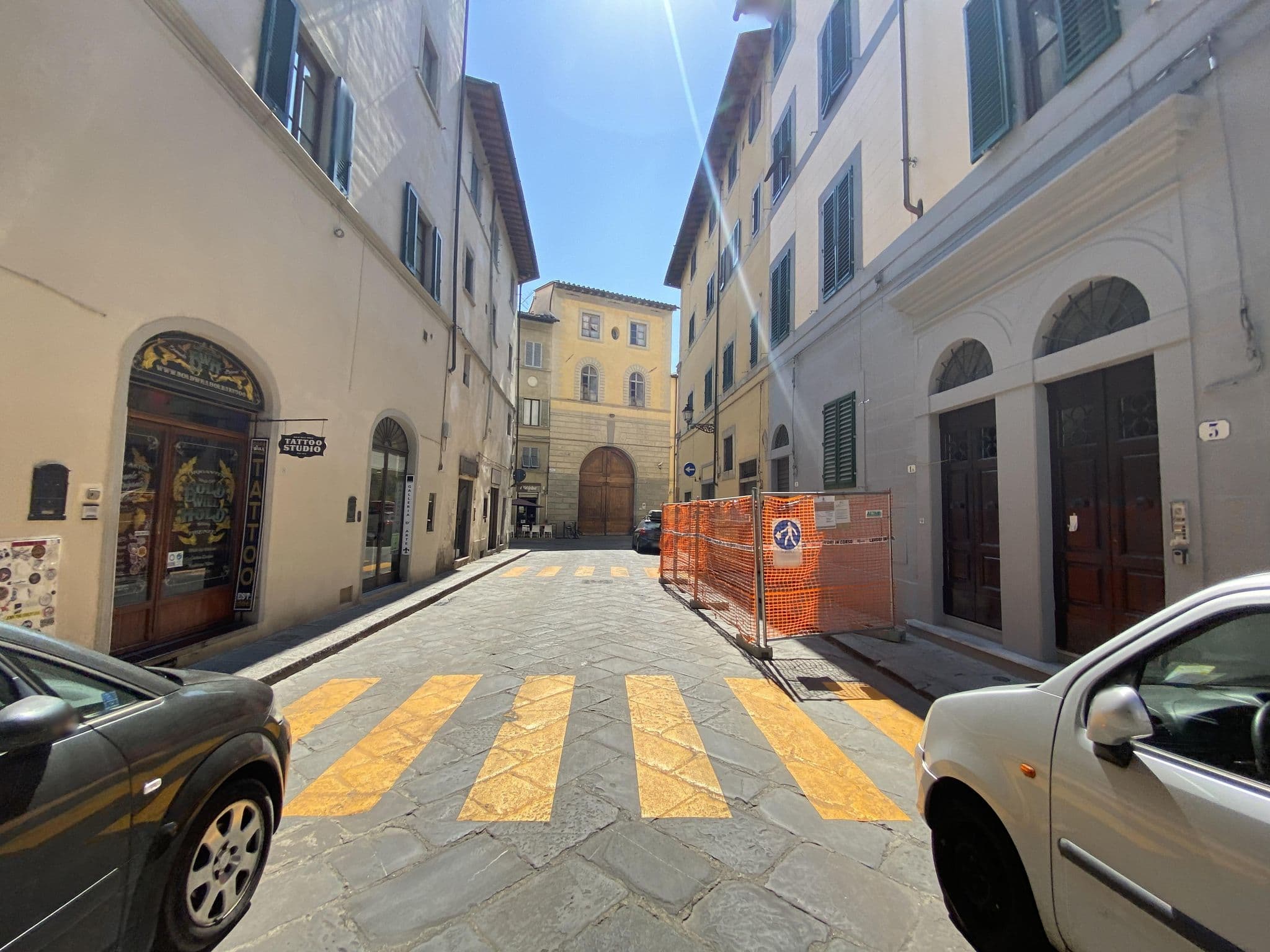 Street view near Dimori Cavalieri, Florence — © asturksever (CC BY-SA · Mapillary)