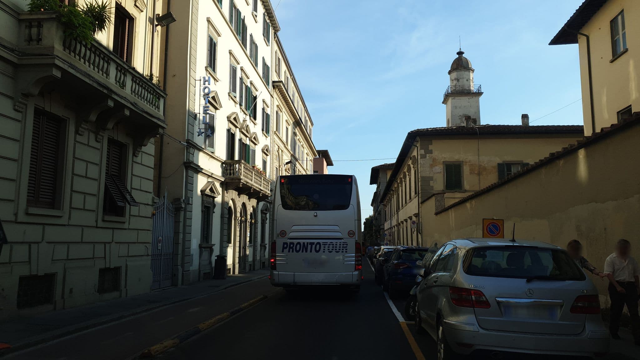 Street view near Hotel Cordova Florence, Florence — © jopparn (CC BY-SA · Mapillary)