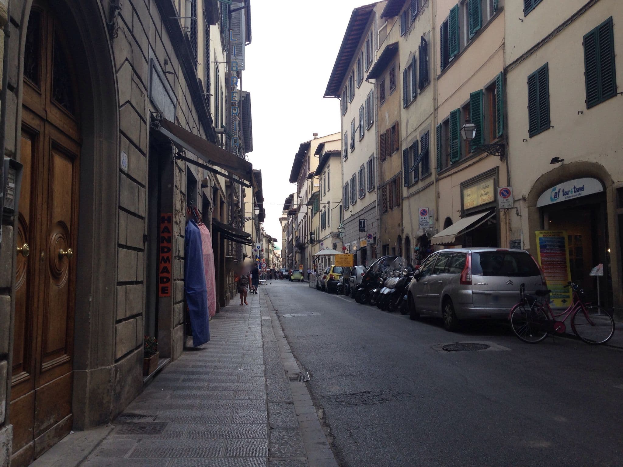 Street view near Appartamento Alfanihouse, Florence — © scribblemaniac (CC BY-SA · Mapillary)