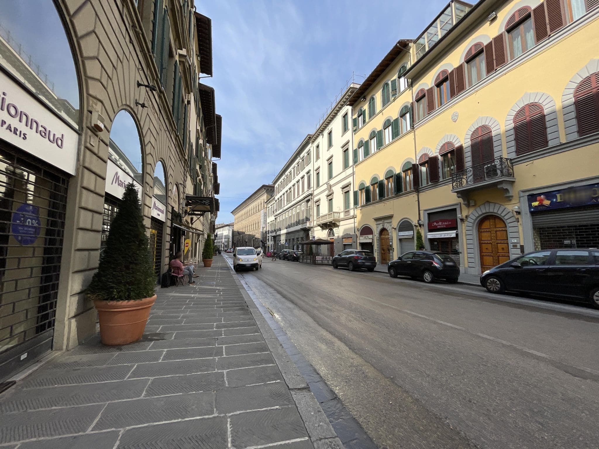 Street view near Arte’ boutique Hotel, Florence — © filipb (CC BY-SA · Mapillary)