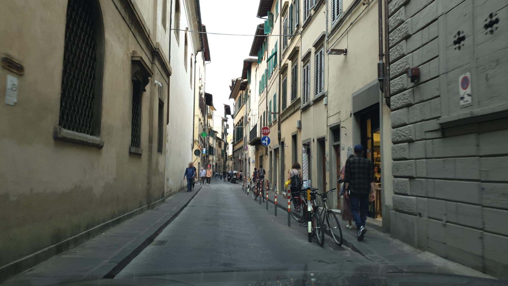 Street view near B&B Giorni Dipinti, Campo di Marte — © jopparn (CC BY-SA · Mapillary)