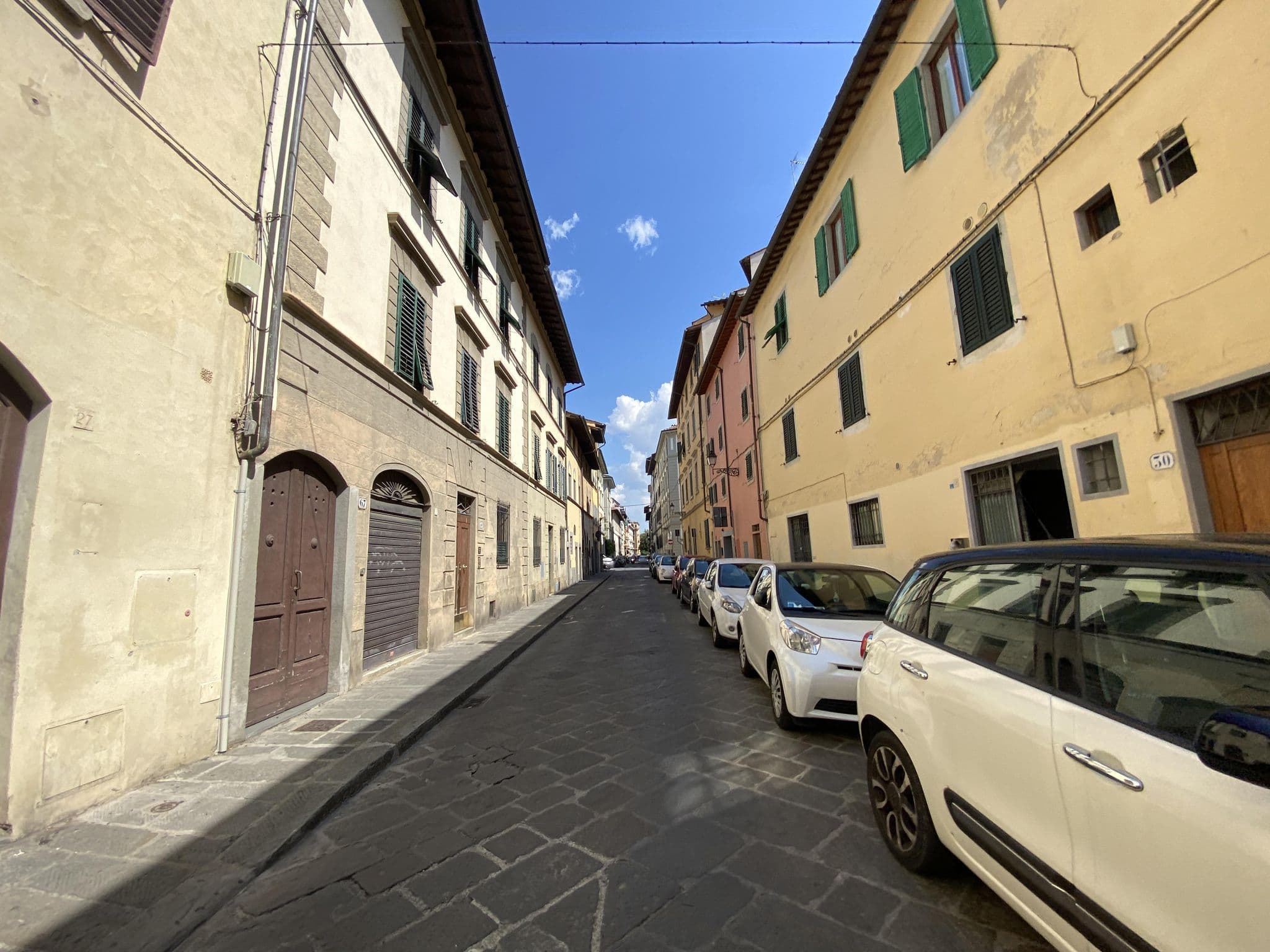 Street view near Gianna's Bed and Breakfast, Florence — © asturksever (CC BY-SA · Mapillary)