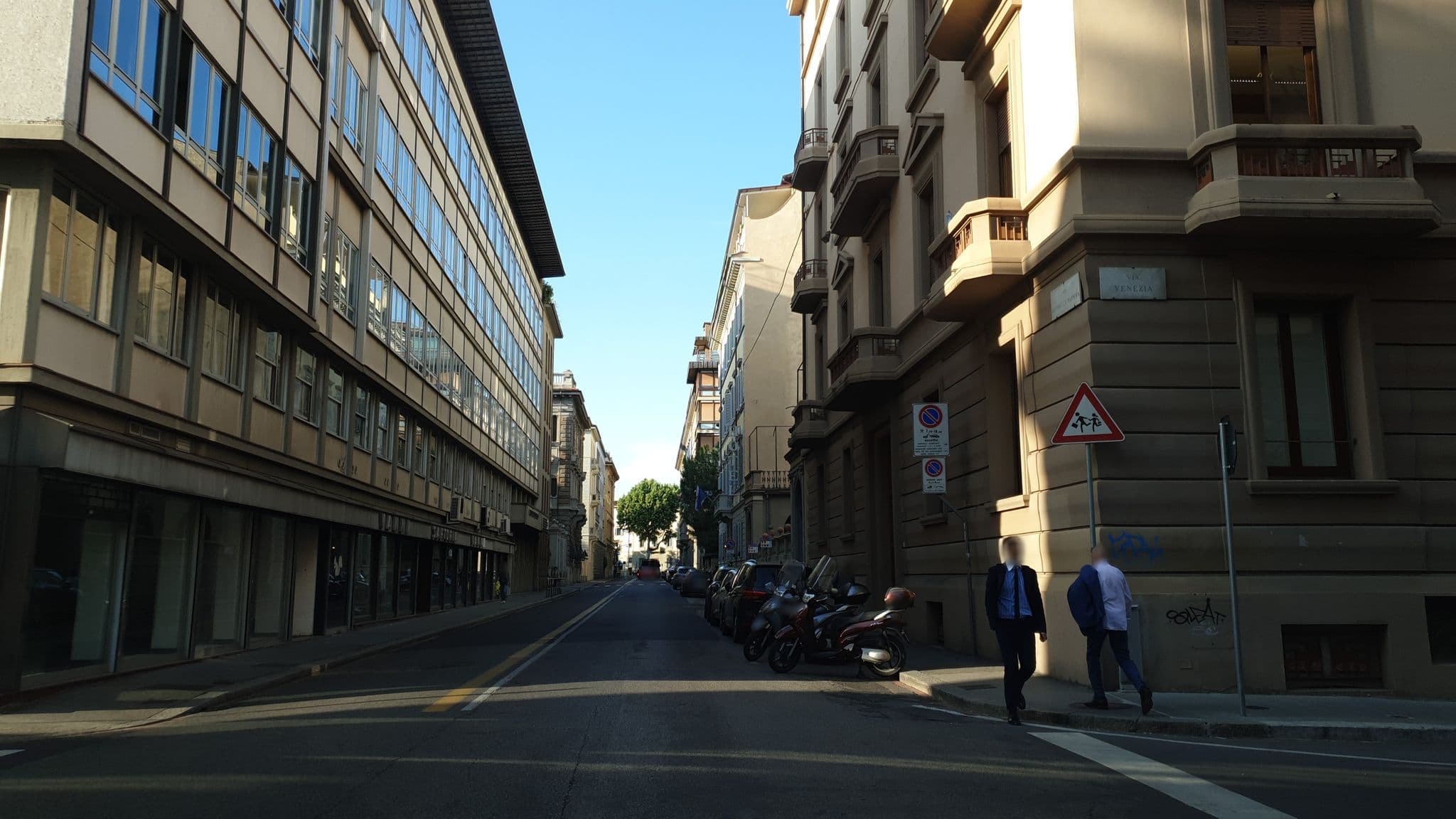 Street view near Relais Modern Bed and Breakfast Florence, Campo di Marte — © jopparn (CC BY-SA · Mapillary)