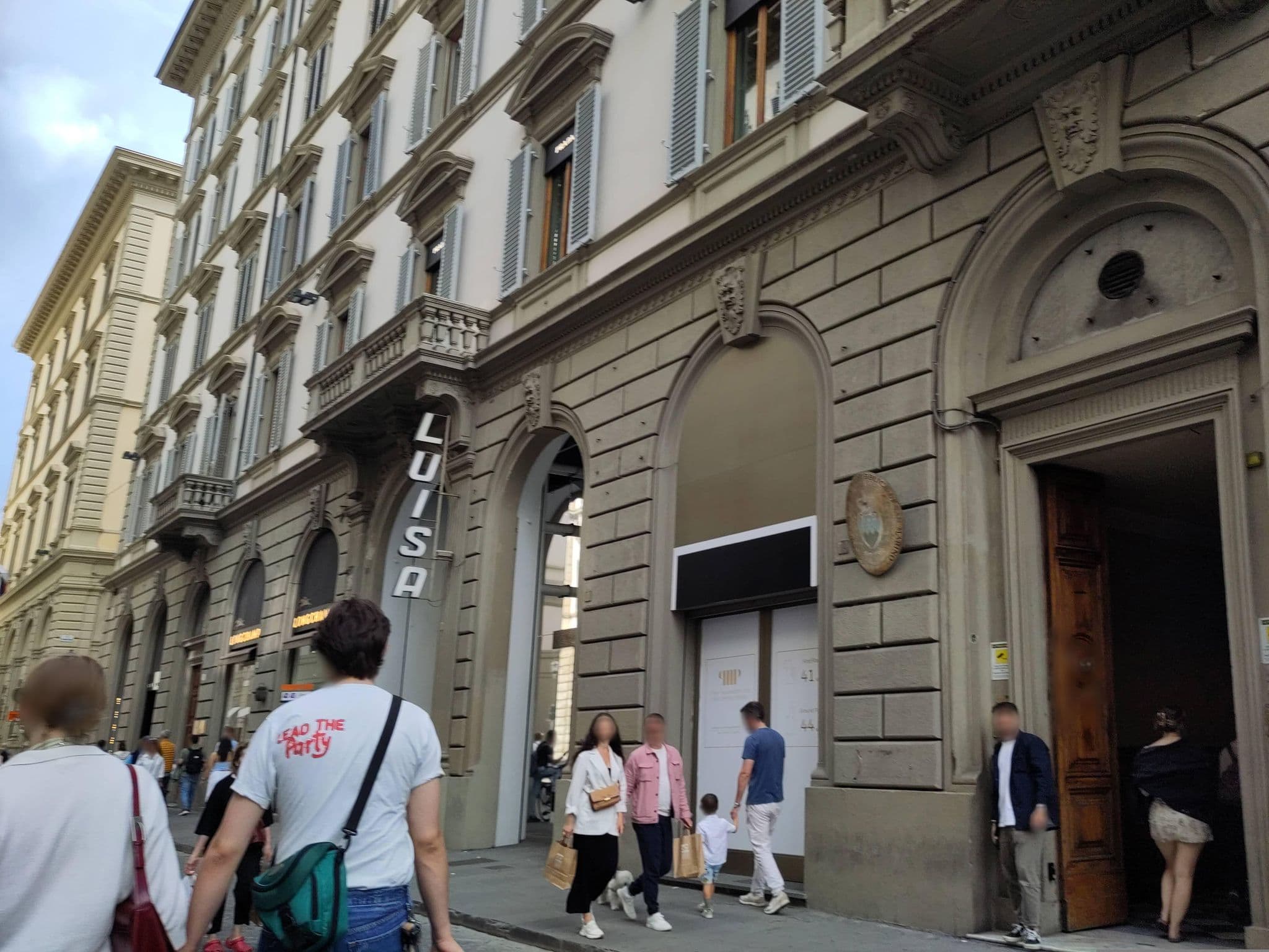 Street view near Suite de Pecori, Florence — © marcuscalabresus (CC BY-SA · Mapillary)