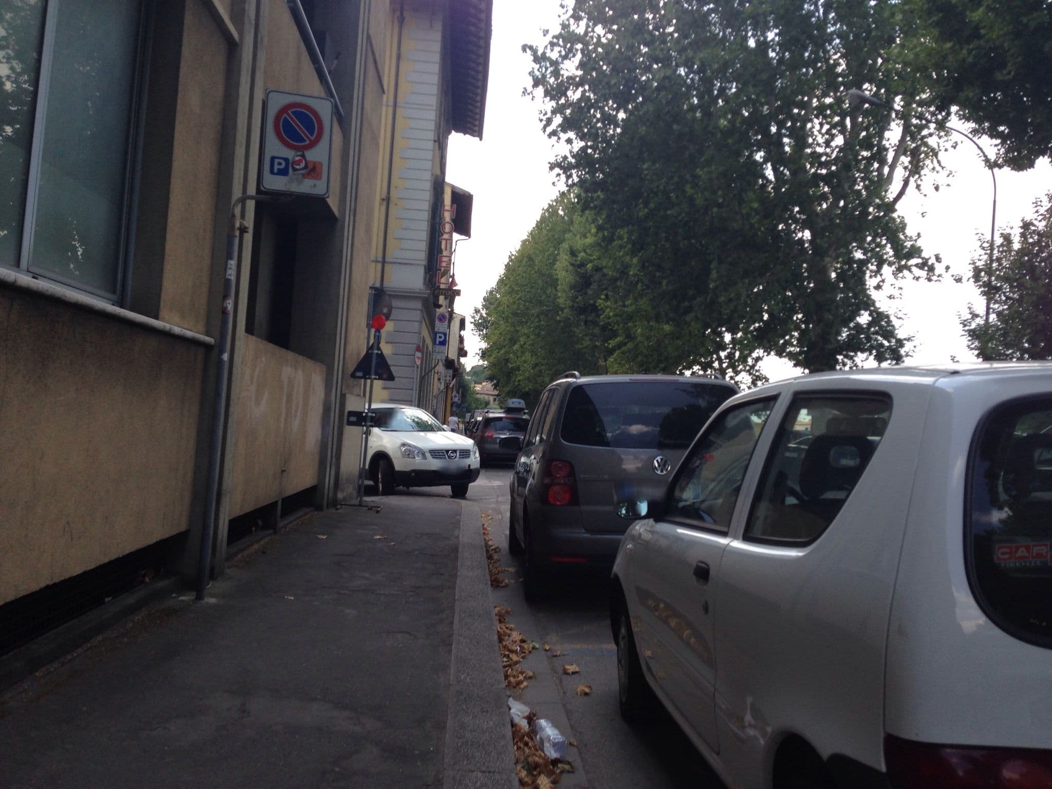 Street view near Hotel Ferrucci, Campo di Marte — © scribblemaniac (CC BY-SA · Mapillary)