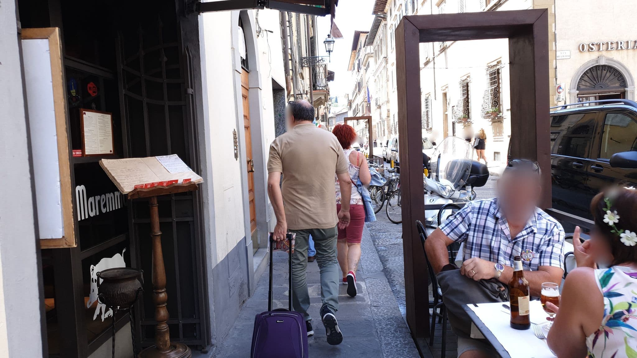 Street view near Canto Degli Aranci, Campo di Marte — © jopparn (CC BY-SA · Mapillary)