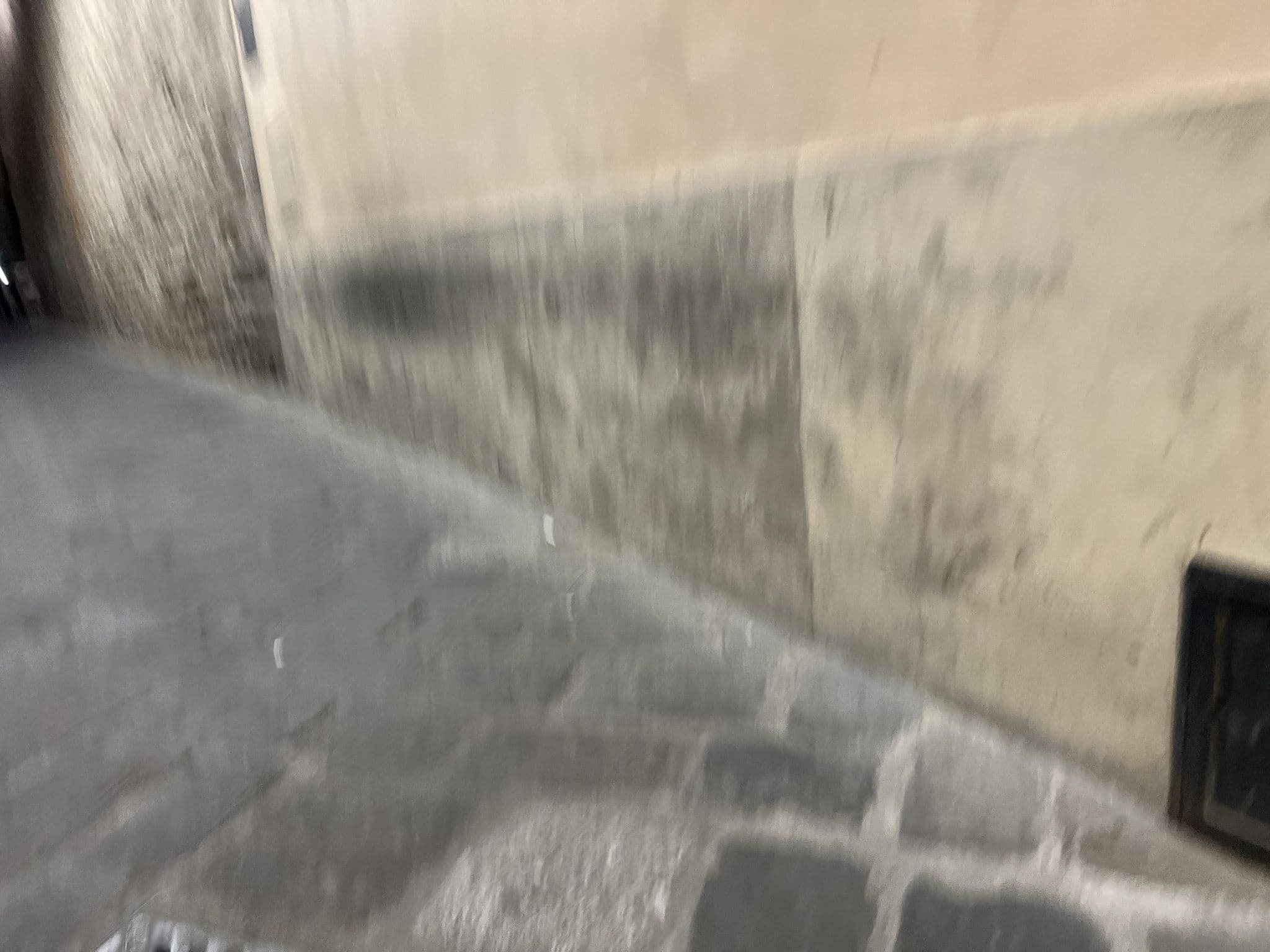 Street view near Minimal Signoria, Florence — © shogohirasawa (CC BY-SA · Mapillary)