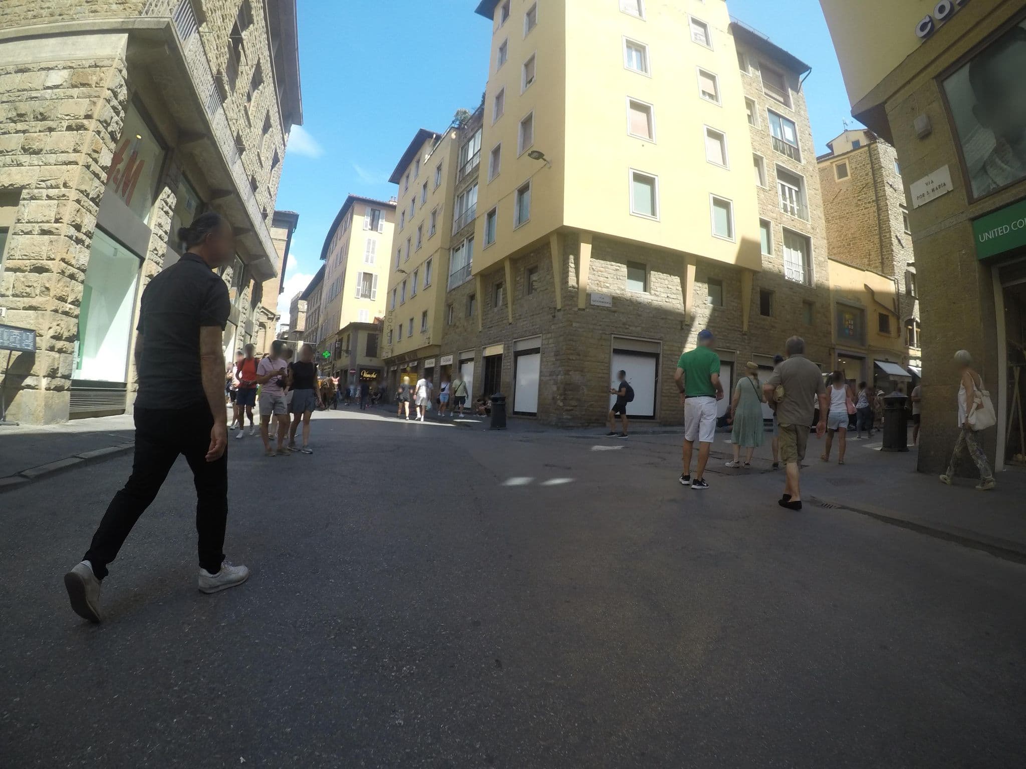 Street view near Silk B&B, Florence — © chrisbeddow (CC BY-SA · Mapillary)