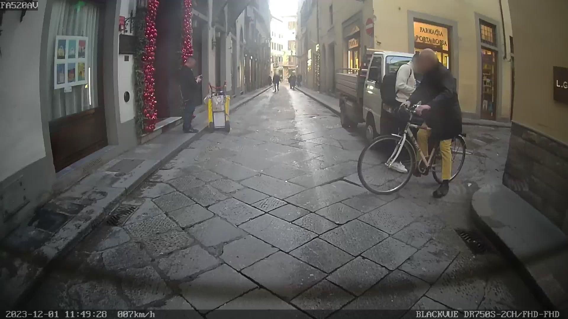 Street view near Strozzi Luxury Apartment, Florence — © riccardofuziercayla (CC BY-SA · Mapillary)