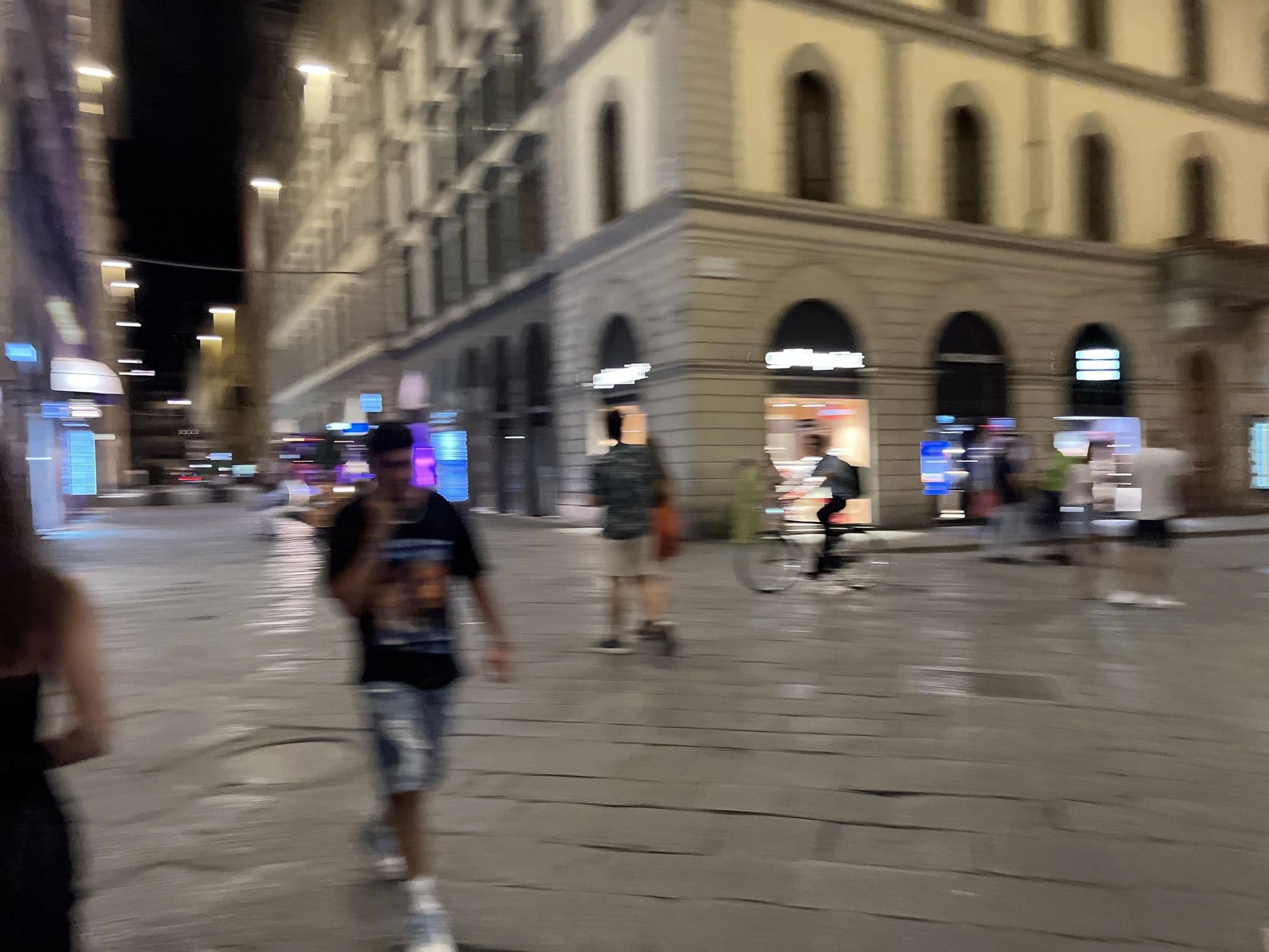 Street view near Calzaioli Apartment, Florence — © shogohirasawa (CC BY-SA · Mapillary)