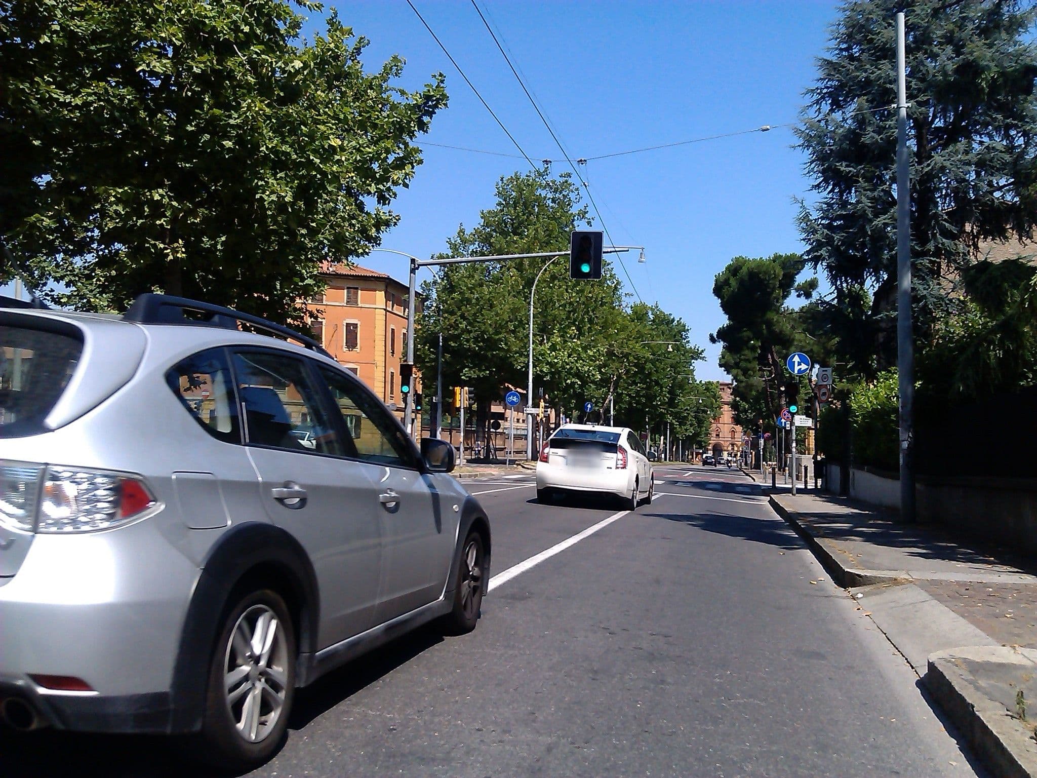 Street view near Martini's Interno 3, Bologna — © changchun1 (CC BY-SA · Mapillary)