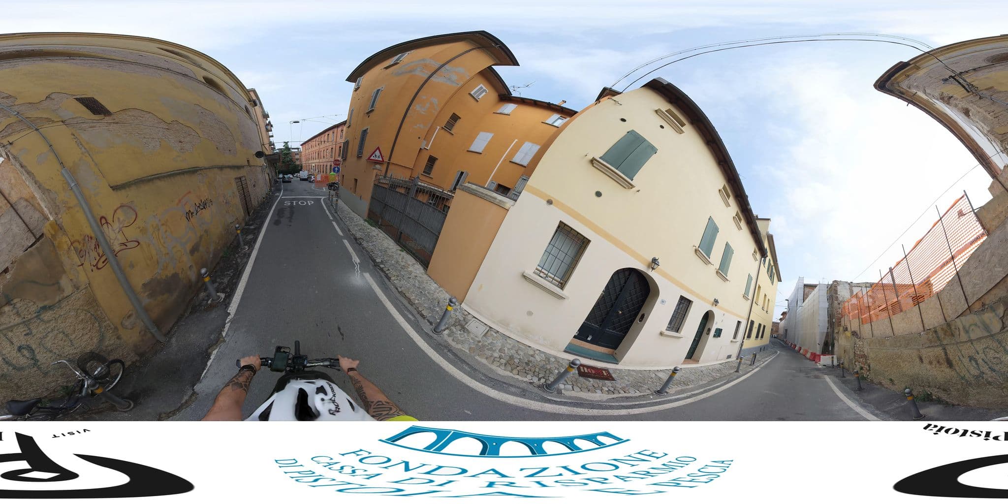 Street view near B&B Altaseta, Bologna — © federicodebetto (CC BY-SA · Mapillary)