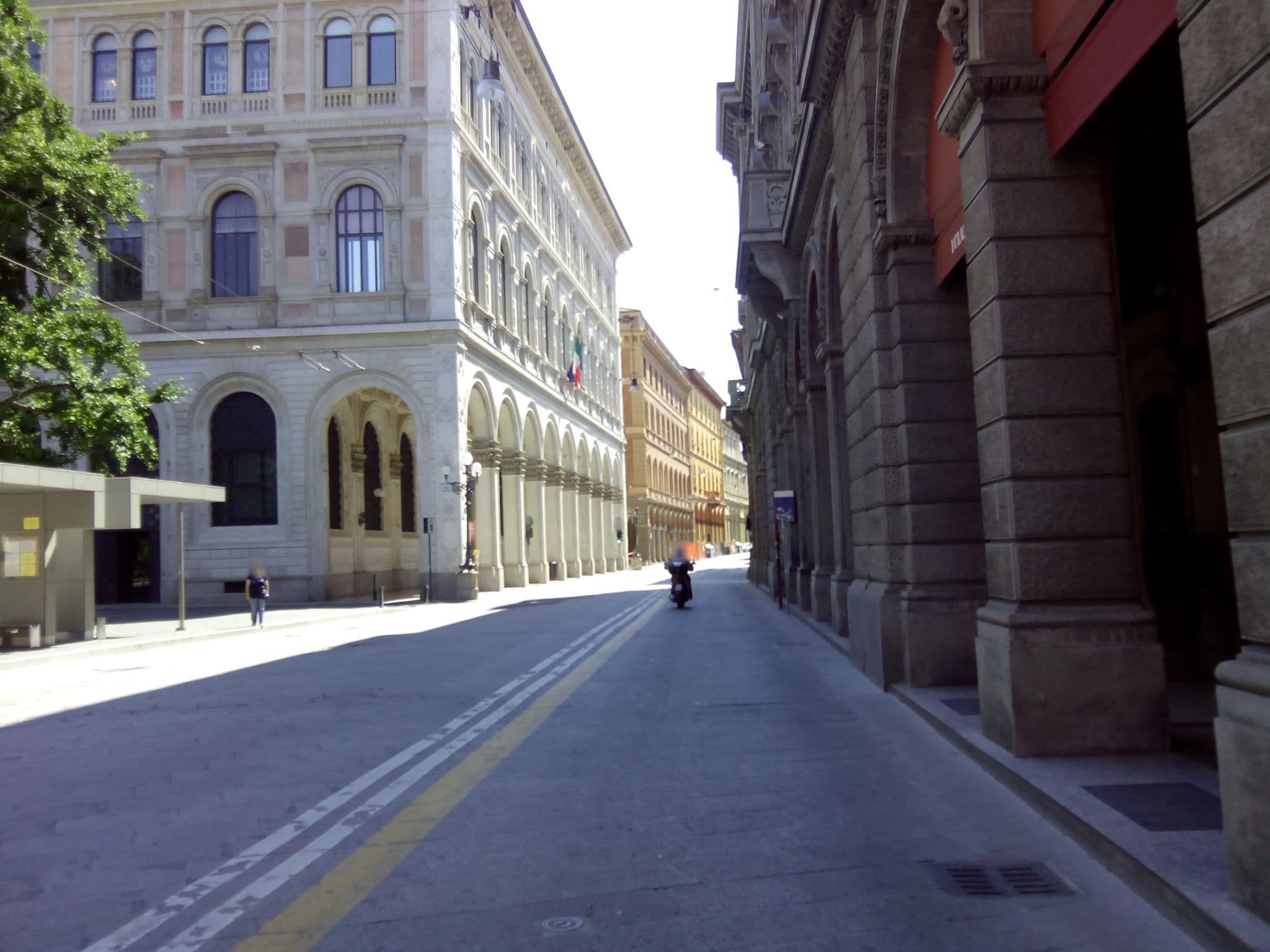 Street view near Blq 01 Boutique Hotel, Bologna — © msanti (CC BY-SA · Mapillary)