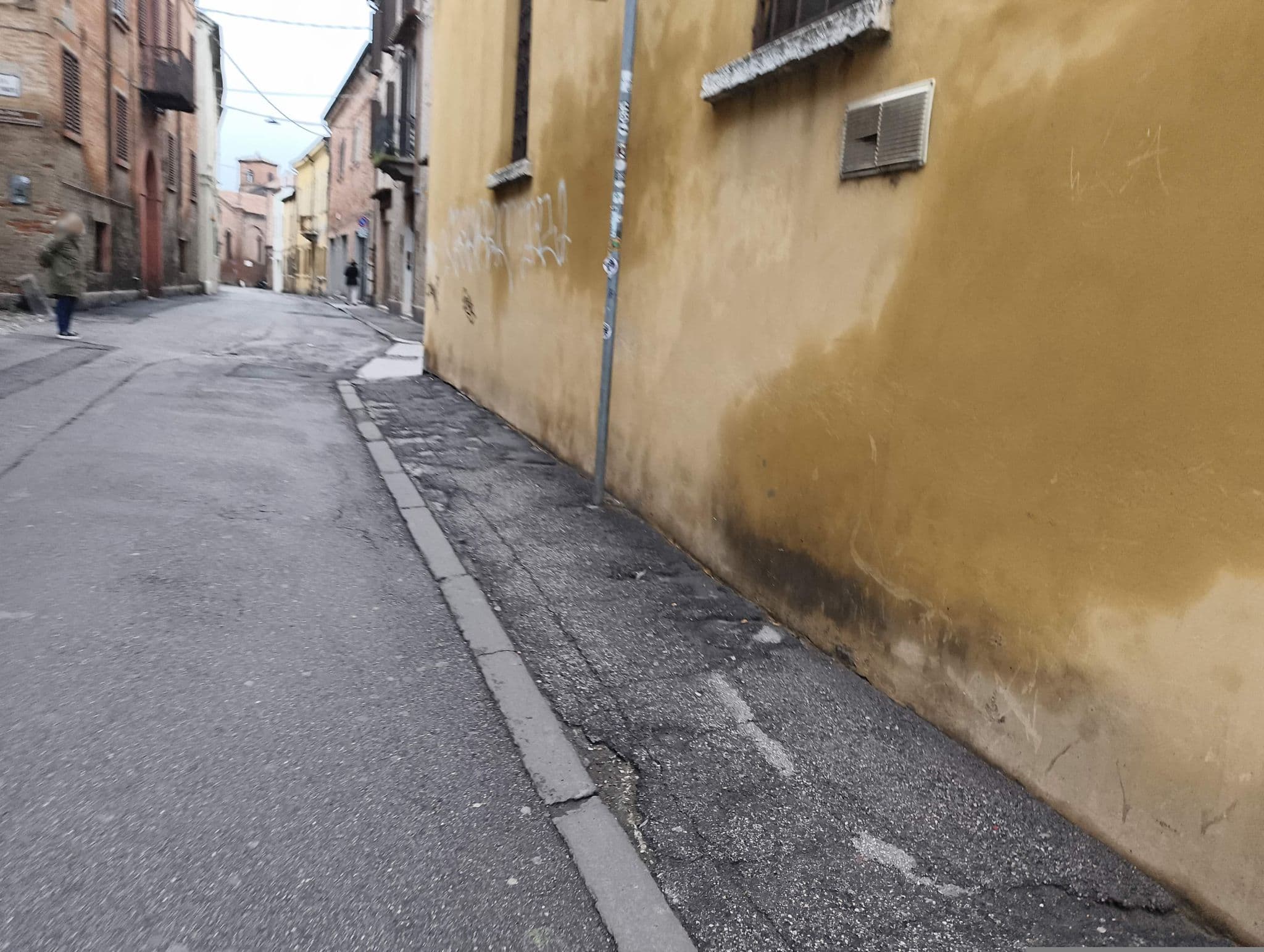 Street view near Room And Breakfast Centro Storico, Ferrara — © marcuscalabresus (CC BY-SA · Mapillary)