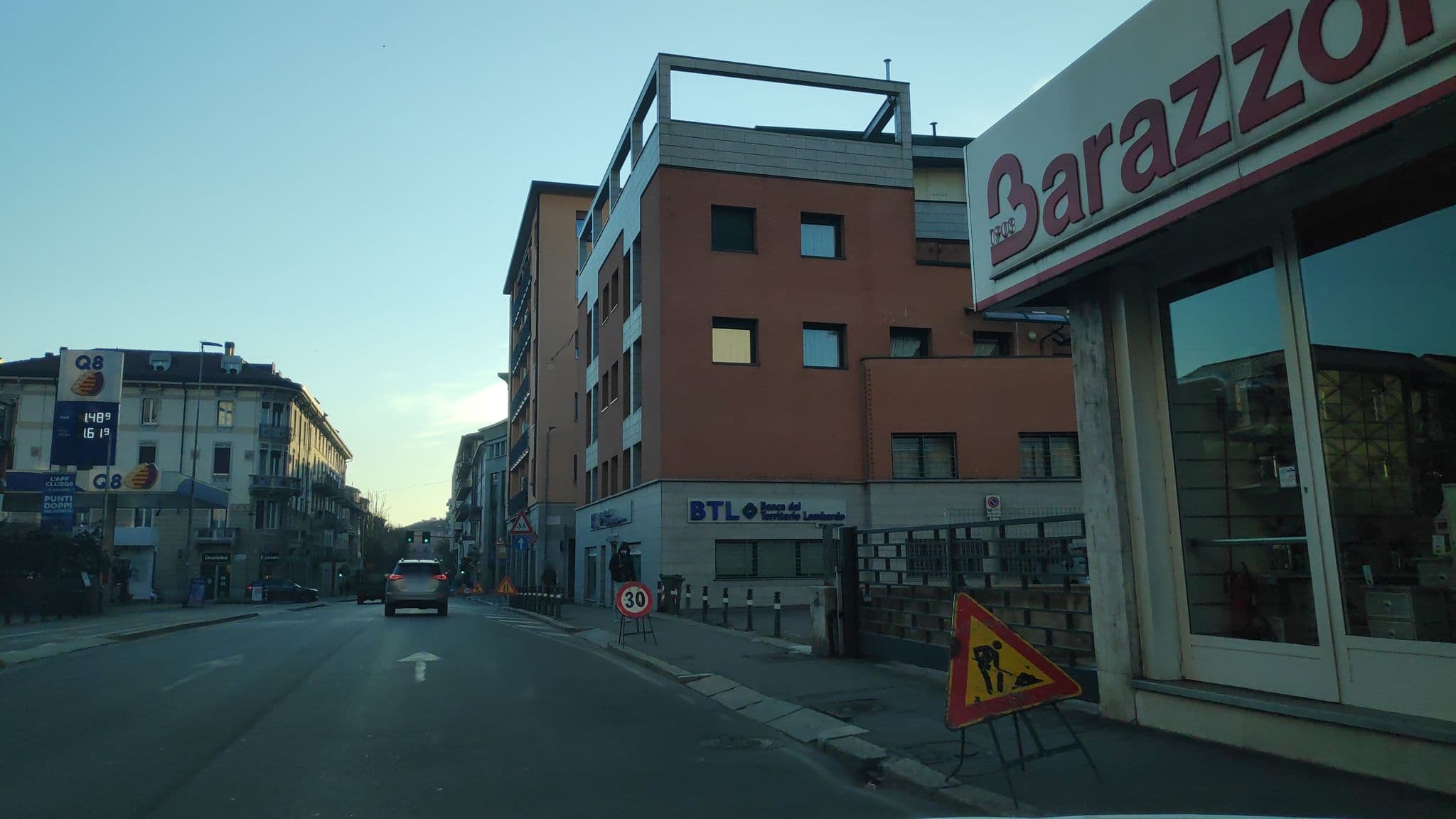 Street view near Bergamo My Home, Bergamo — © marcuscalabresus (CC BY-SA · Mapillary)