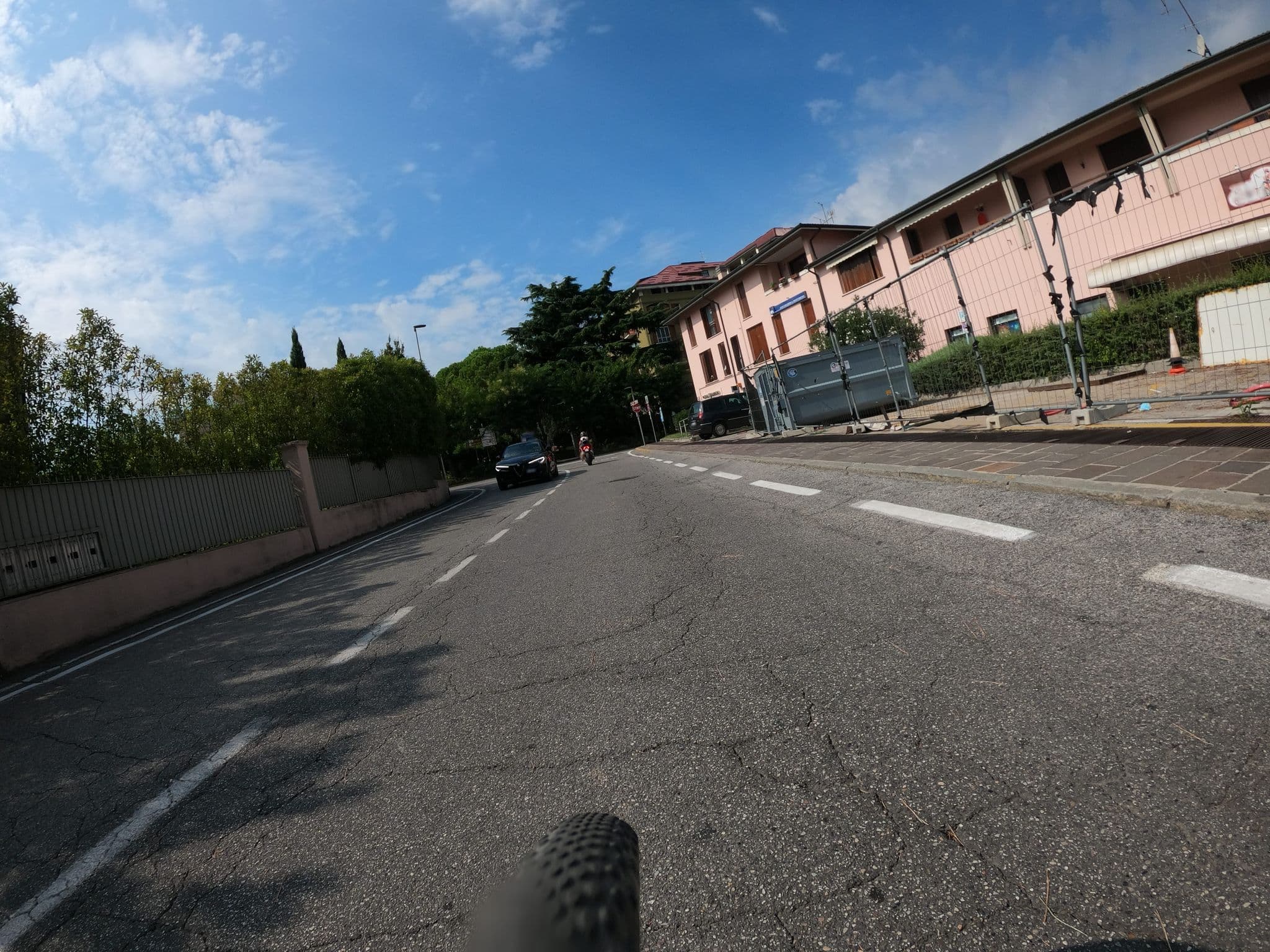 Street view near Blue Lake Home, Desenzano del Garda — © plexi32 (CC BY-SA · Mapillary)