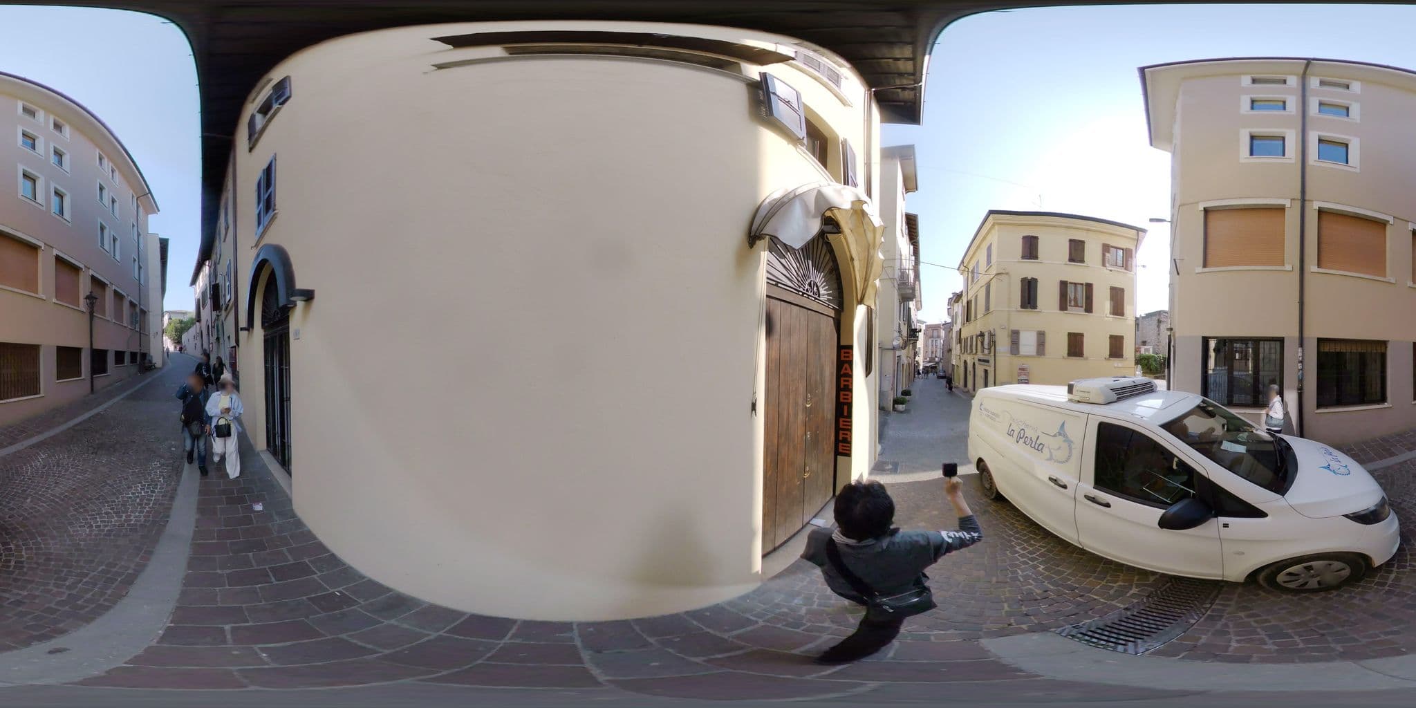 Street view near Sweet Home, Desenzano del Garda — © mapconcierge (CC BY-SA · Mapillary)