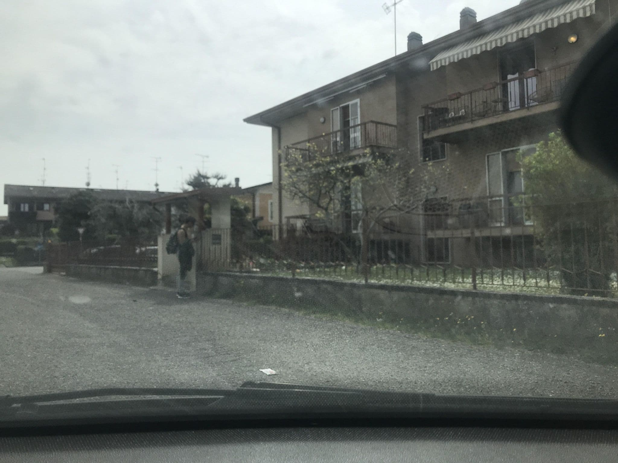 Street view near Appartamenti La Perla del Lago, Desenzano del Garda — © c442ok (CC BY-SA · Mapillary)