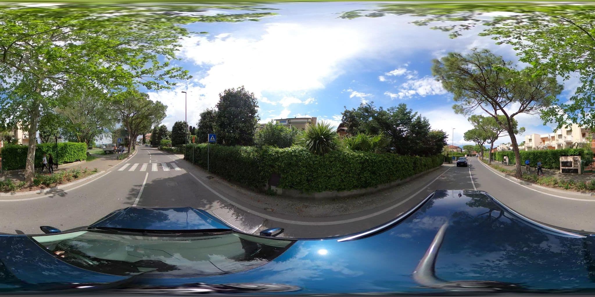 Street view near Hotel Du Lac di Fumagalli Bruna C. SNC, Sirmione — © borovac (CC BY-SA · Mapillary)