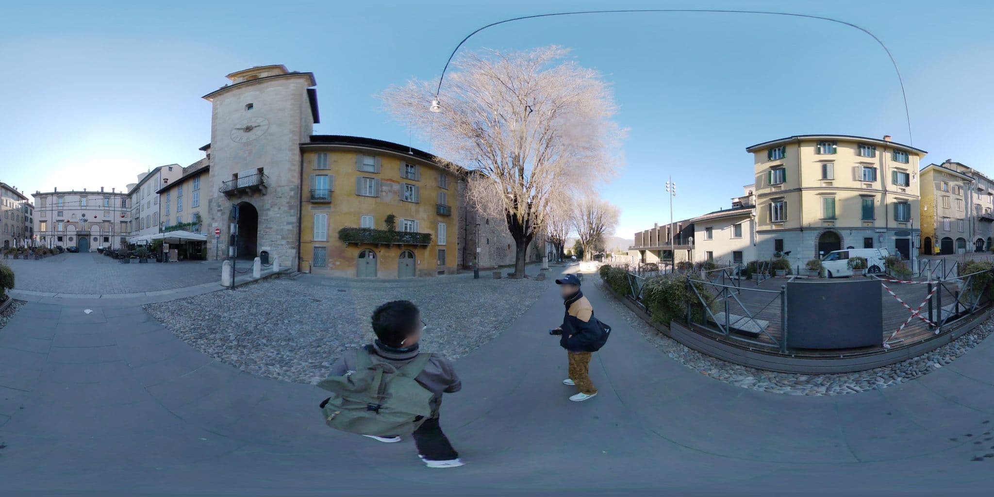 Street view near Relais San Lorenzo, Bergamo — © mapconcierge (CC BY-SA · Mapillary)
