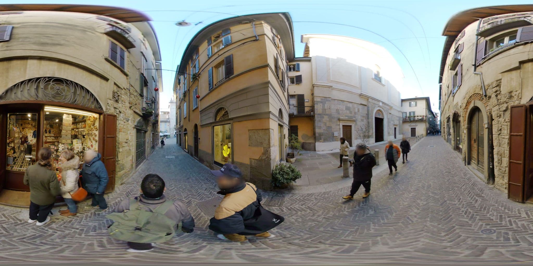 Street view near Terrazza Rivola, Bergamo — © mapconcierge (CC BY-SA · Mapillary)