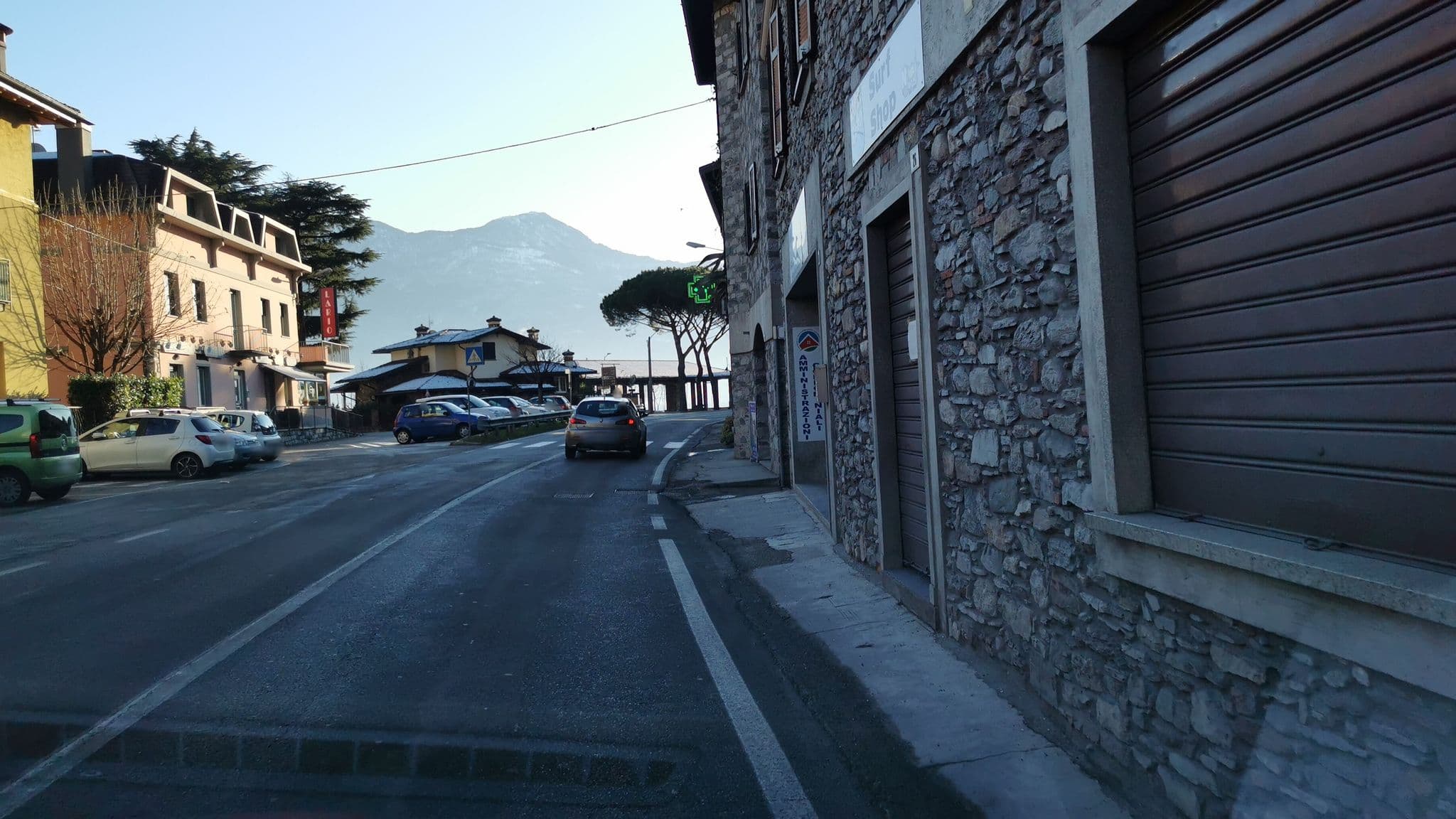 Street view near Alto Lario by Quarenghi, Domaso — © kaitu (CC BY-SA · Mapillary)