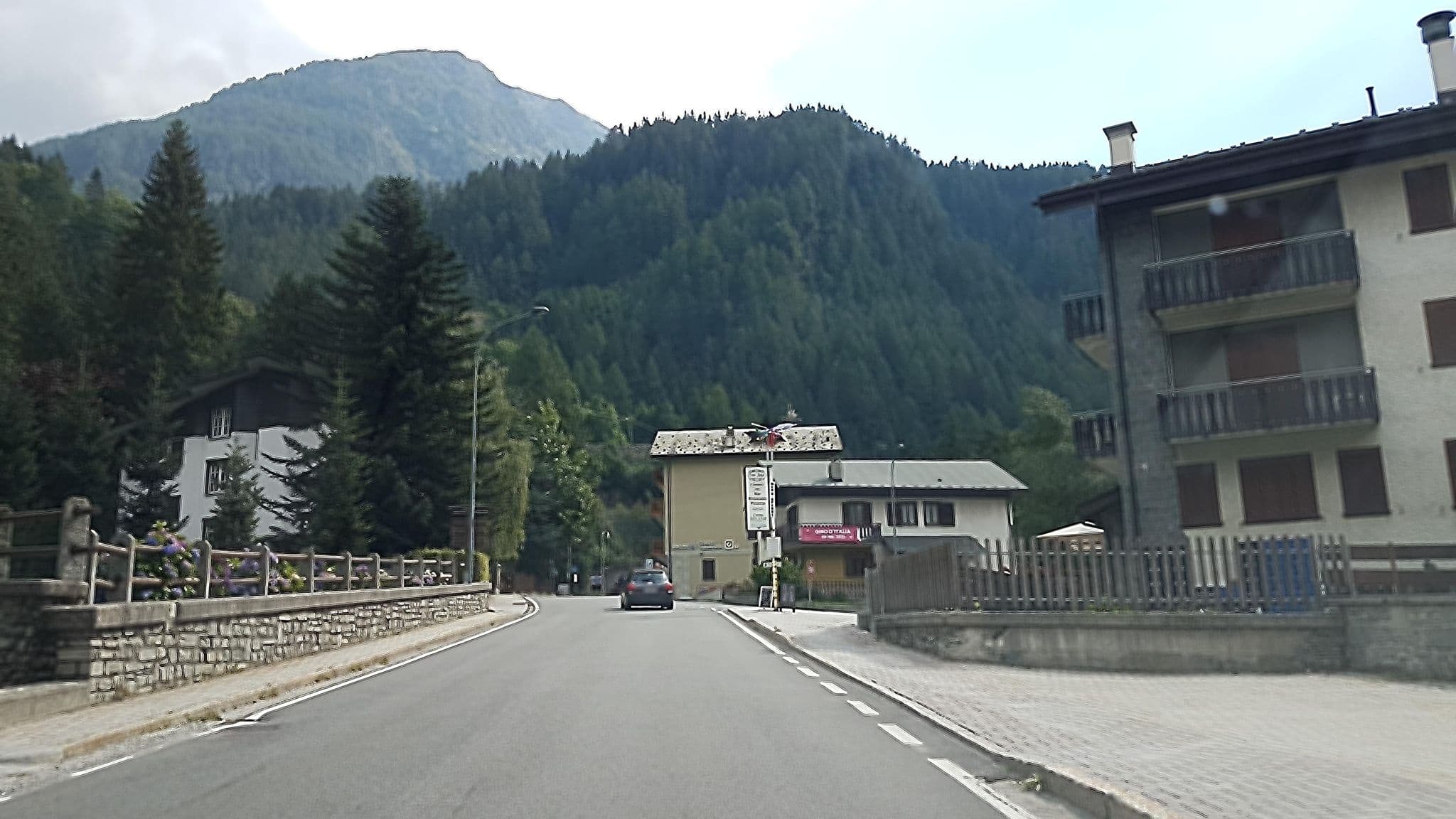 Street view near Dany, Piuro — © jopparn (CC BY-SA · Mapillary)