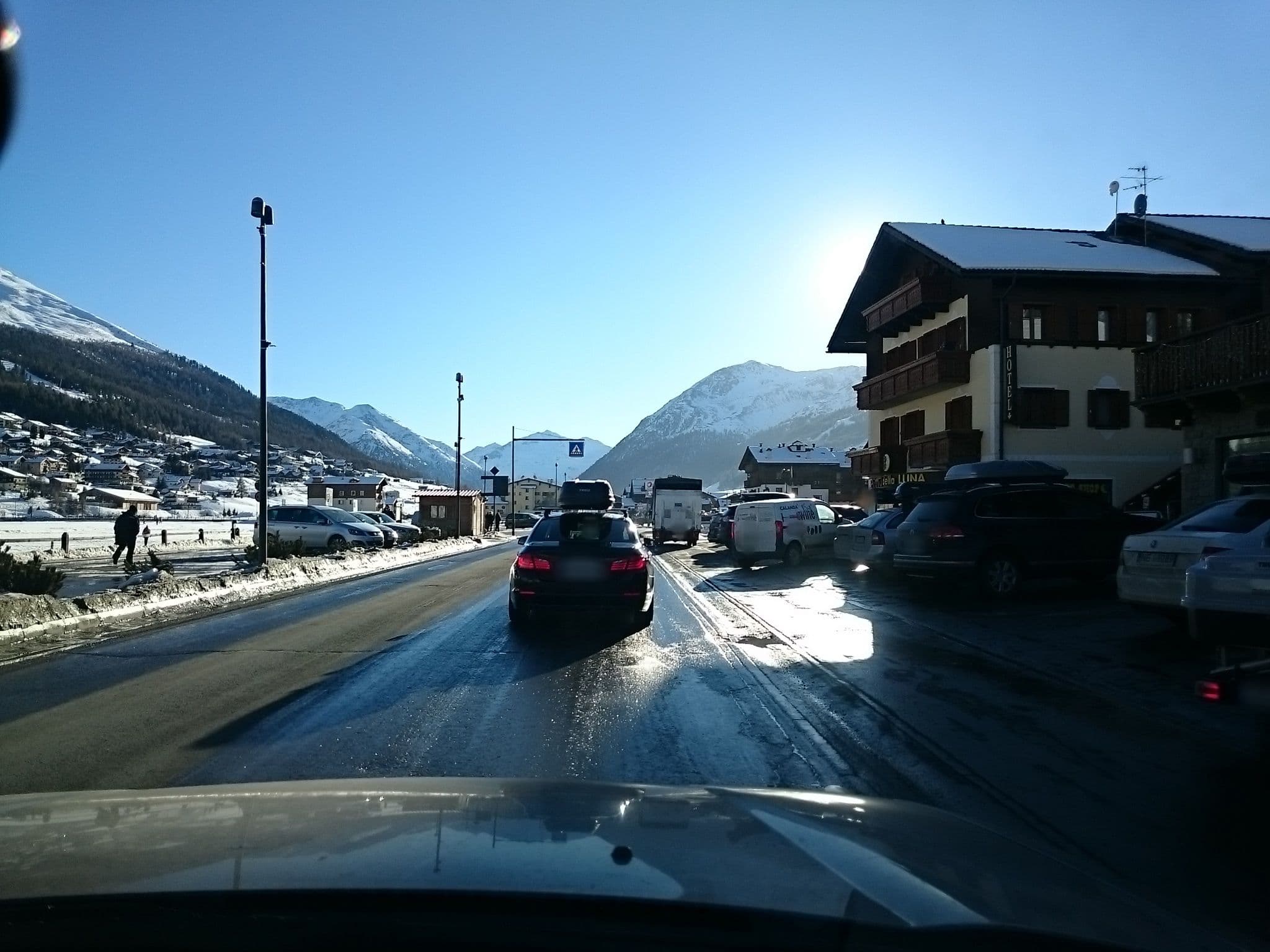 Street view near Appartamenti Calanda, Livigno — © voschix (CC BY-SA · Mapillary)