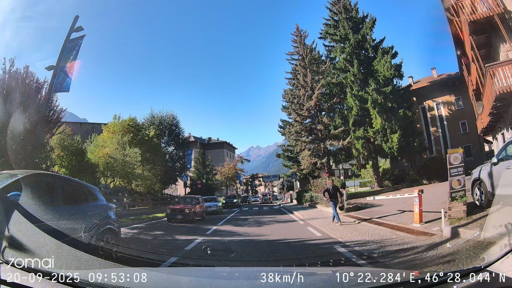 Street view near Chalet Felse, Bormio — © doriel (CC BY-SA · Mapillary)
