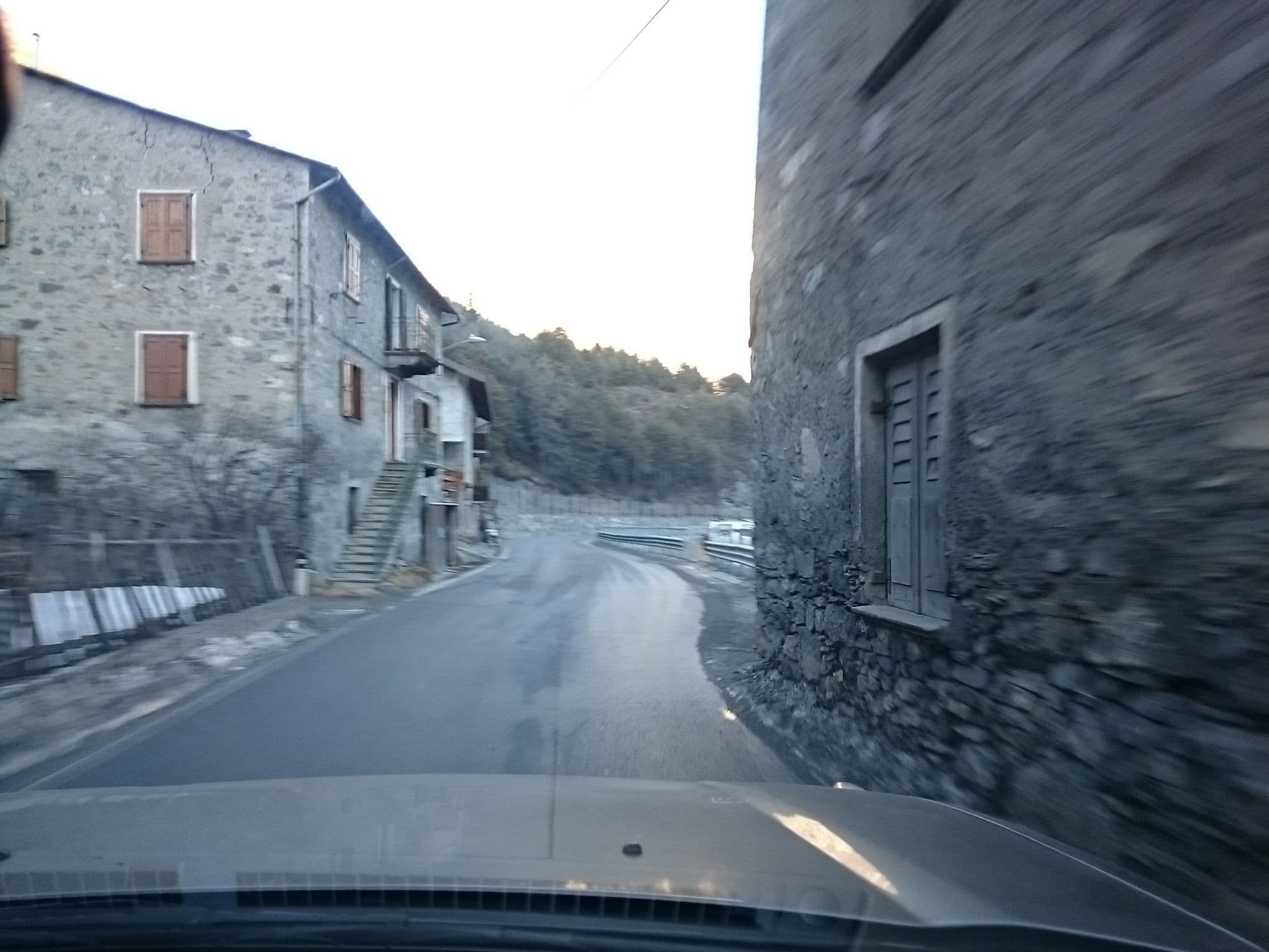 Street view near Guesthouse Seghetto, Bormio — © voschix (CC BY-SA · Mapillary)