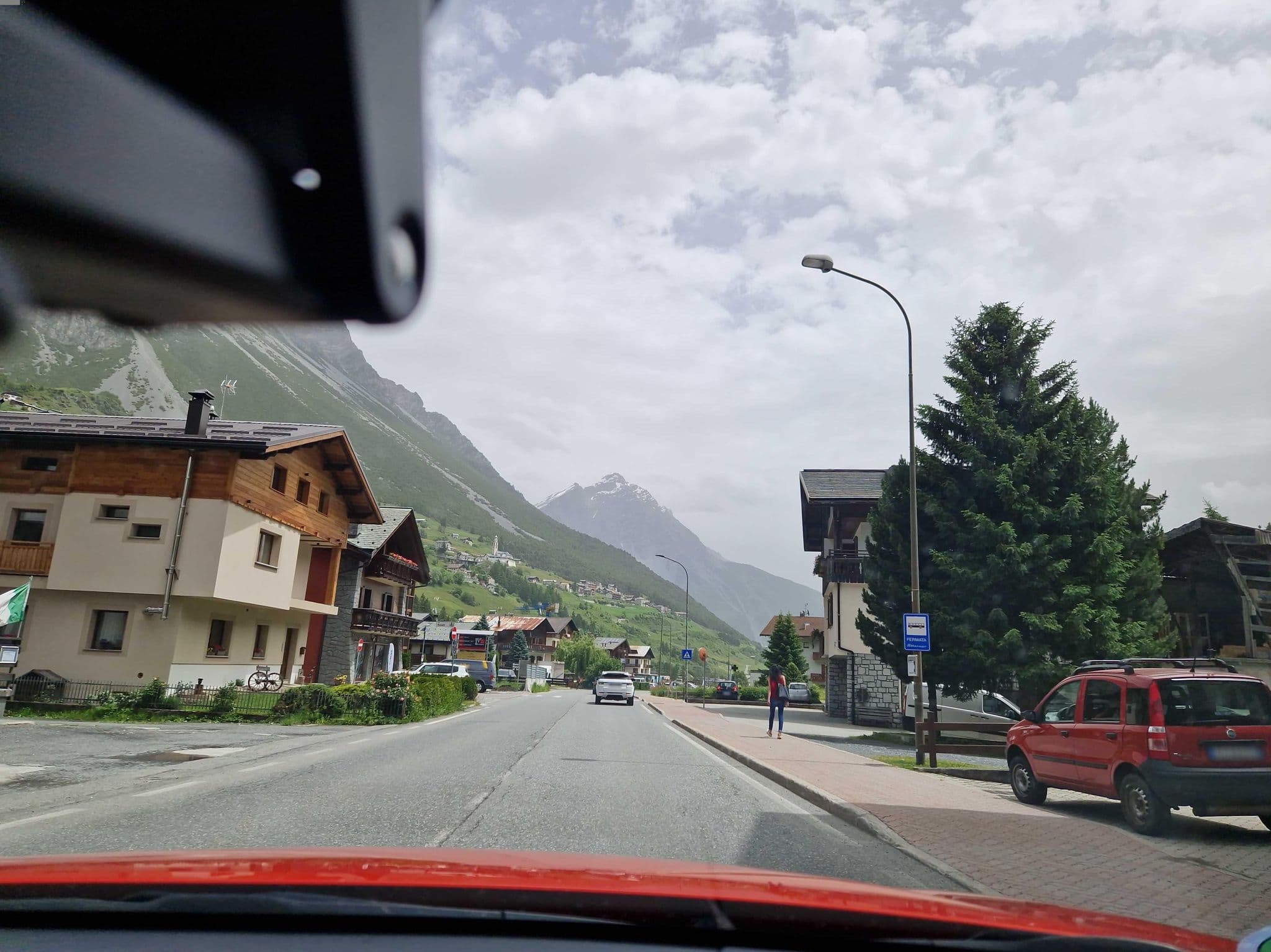 Street view near Miramonti, Isolaccia — © mcliquid (CC BY-SA · Mapillary)