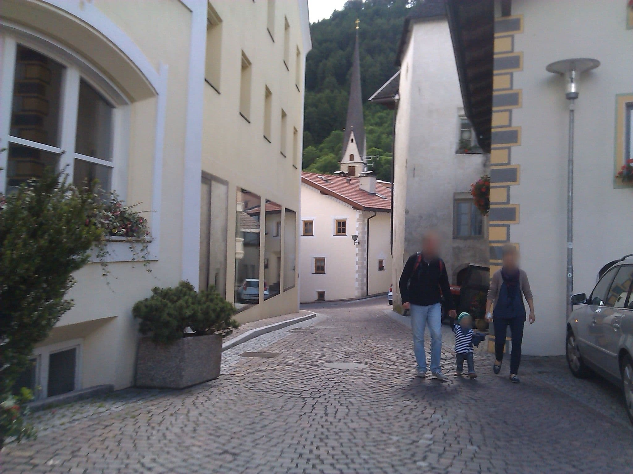 Street view near Der Mohrenwirt, Malles Venosta — © changchun1 (CC BY-SA · Mapillary)