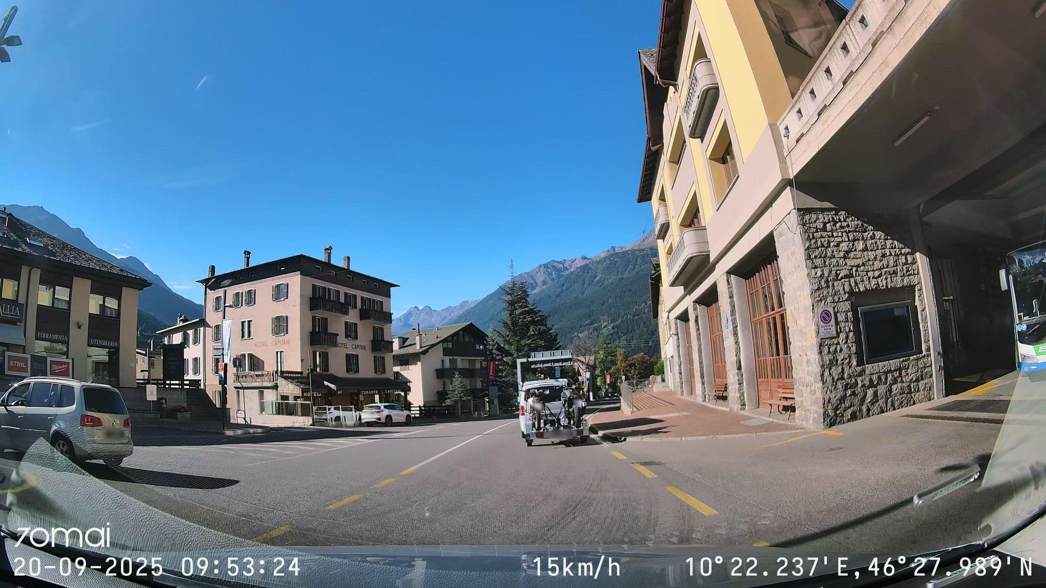 Street view near Albergo Tibet, Bormio — © doriel (CC BY-SA · Mapillary)