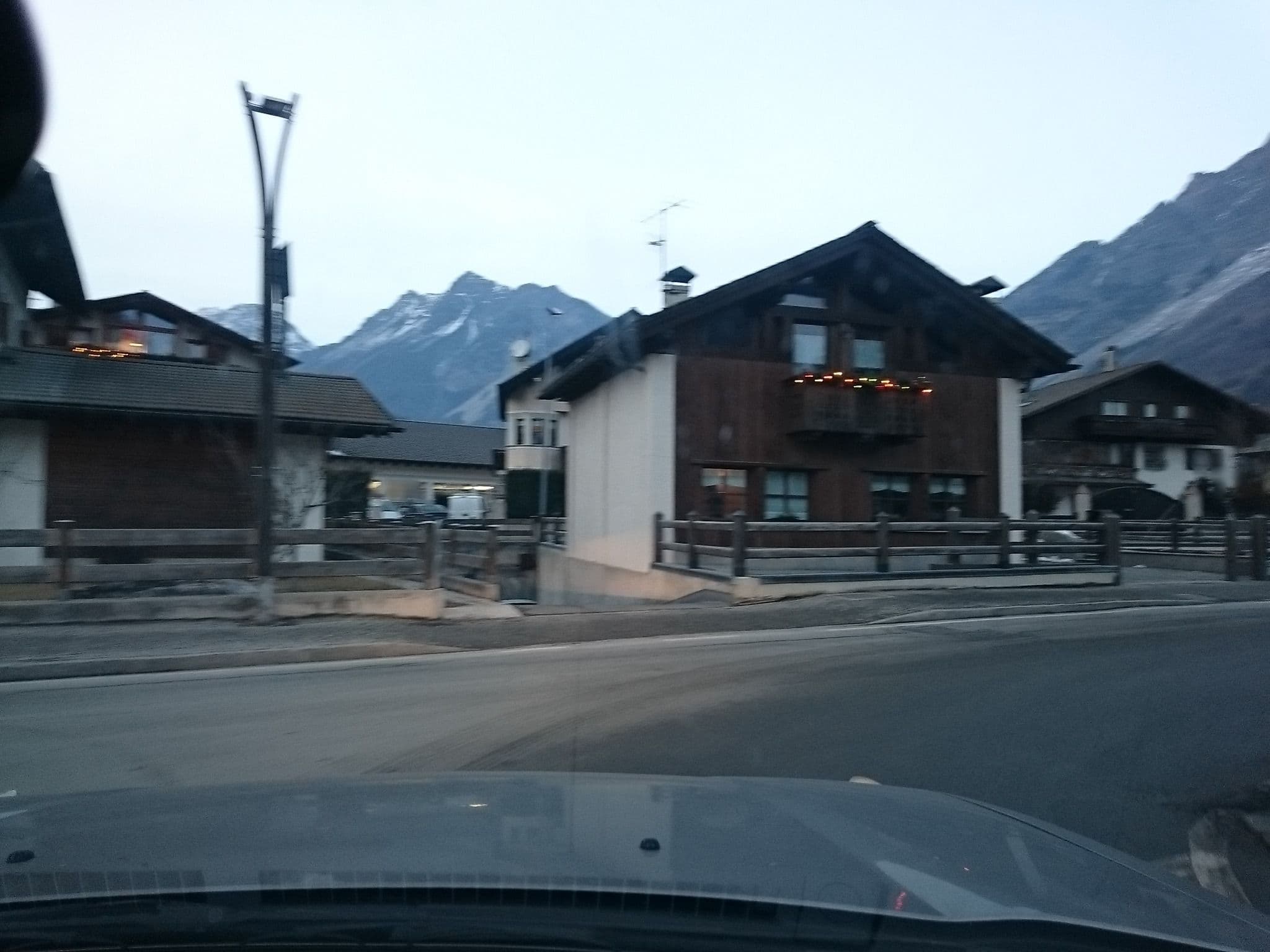 Street view near Casa Caste, Bormio — © voschix (CC BY-SA · Mapillary)
