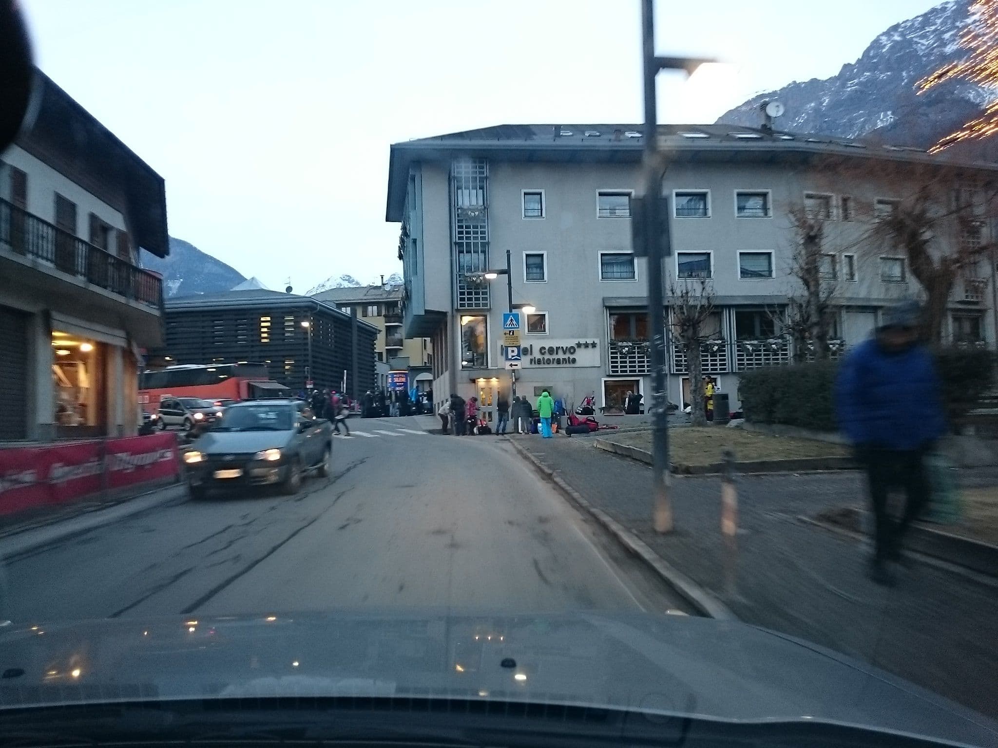 Street view near Compagnoni Lorenzo, Bormio — © voschix (CC BY-SA · Mapillary)