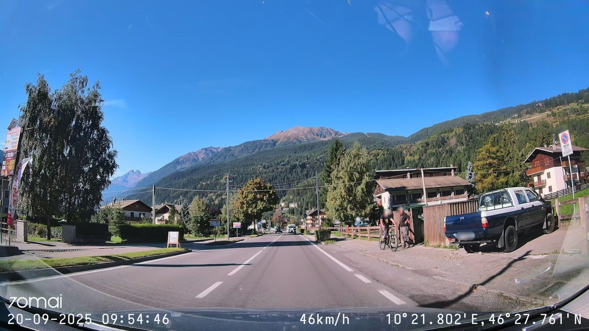 Street view near A.H. Antonioli Hotel's e Residence SRL, Bormio — © doriel (CC BY-SA · Mapillary)